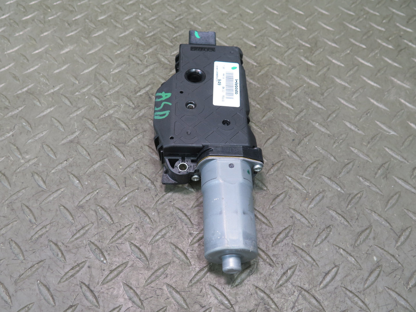 2017-2019 Alfa Romeo Stelvio Left or Right Sunroof Motor Drive Unit 88K Miles