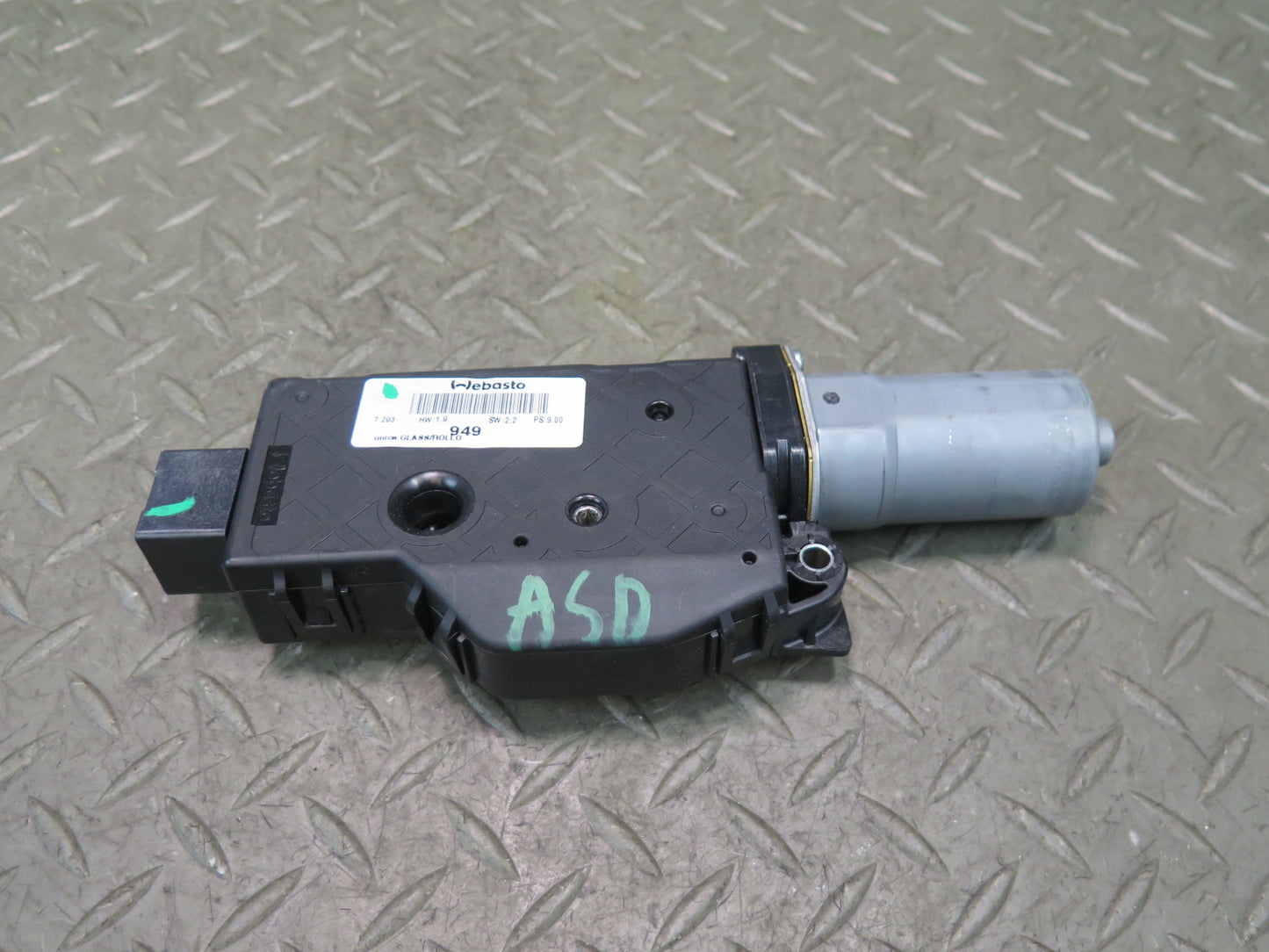 2017-2019 Alfa Romeo Stelvio Left or Right Sunroof Motor Drive Unit 88K Miles