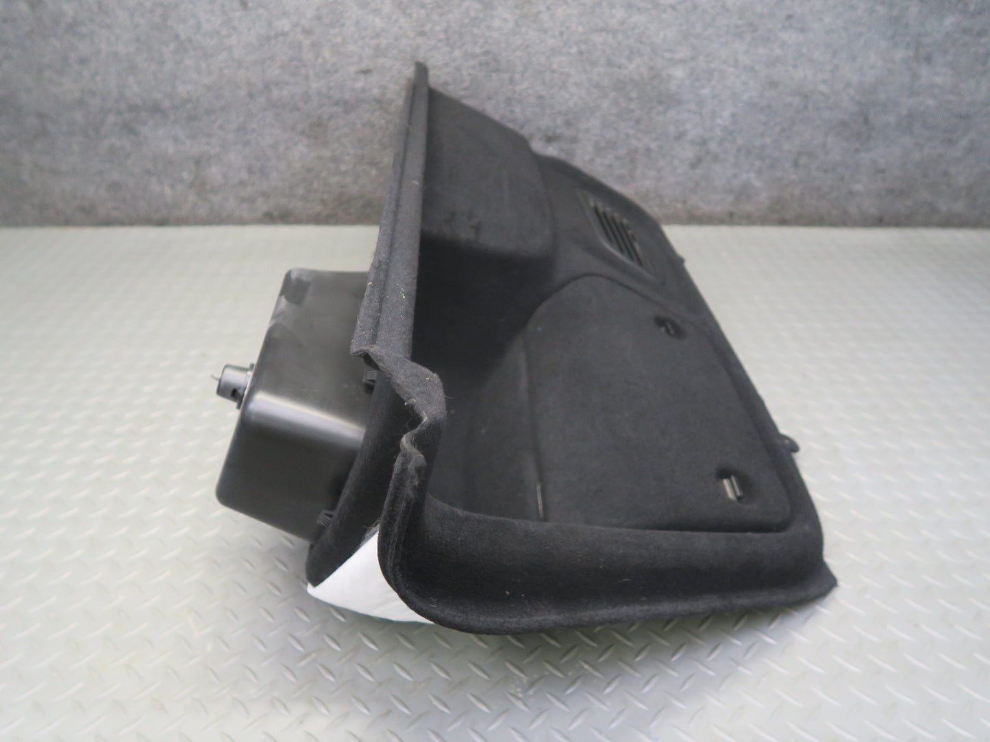 2017-2023 Alfa Romeo Stelvio Rear Right Pass Side Lower Quarter Panel Trim