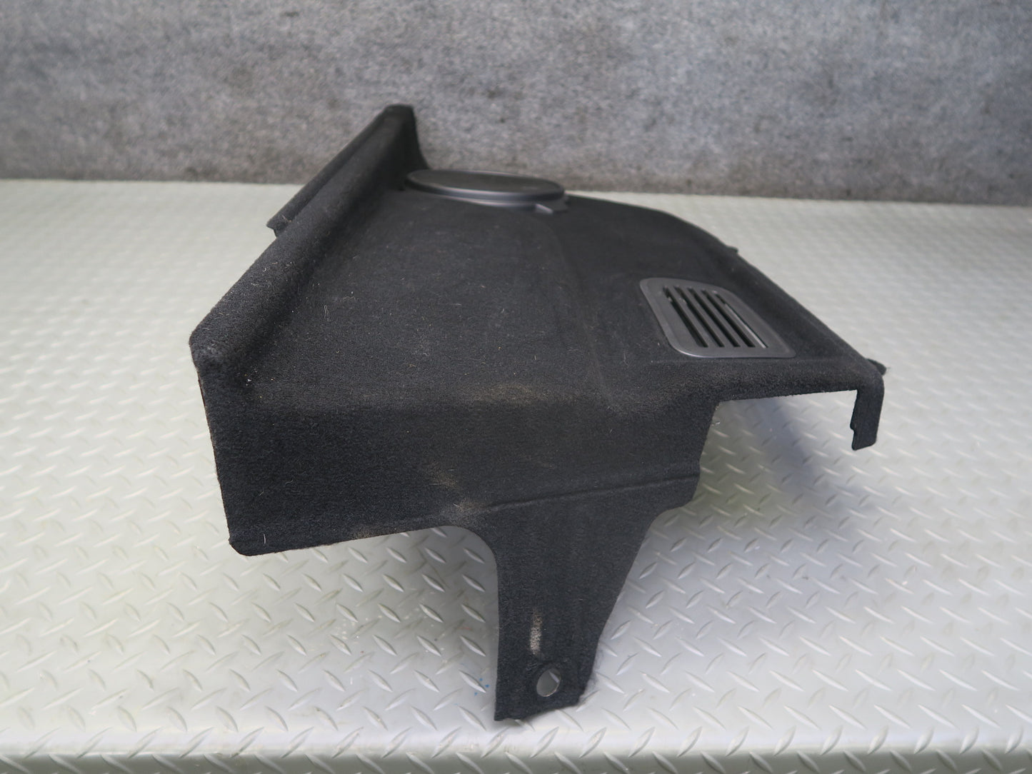 2017-2023 Alfa Romeo Stelvio Rear Left Driver Side Lower Quarter Panel Trim