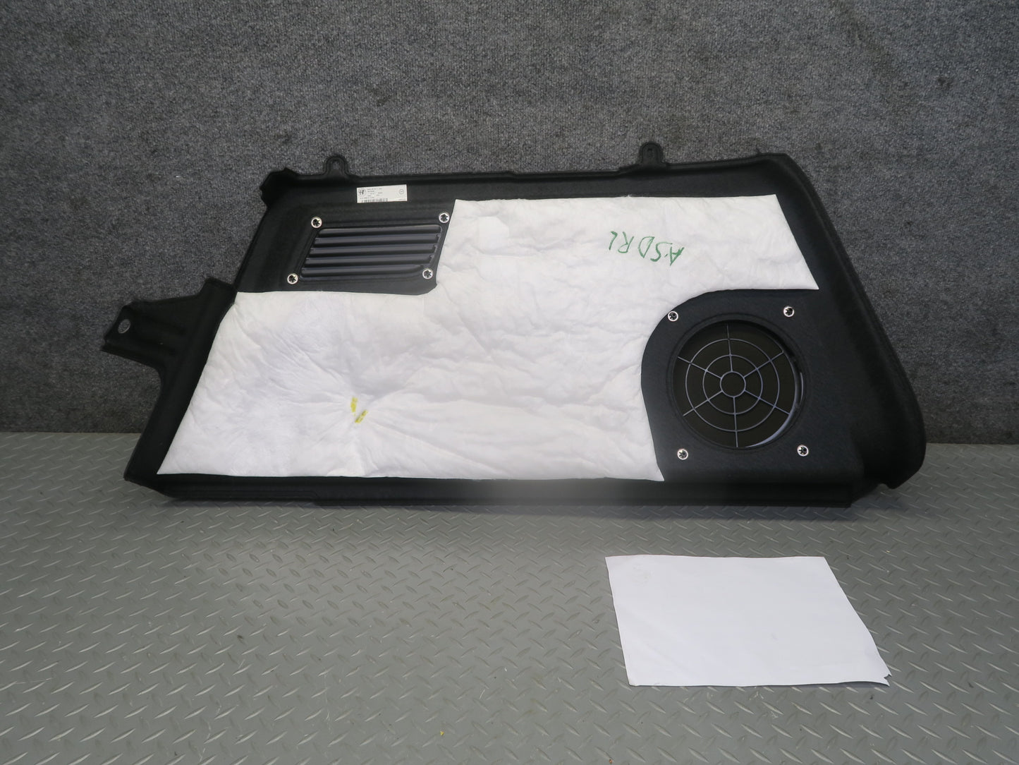 2017-2023 Alfa Romeo Stelvio Rear Left Driver Side Lower Quarter Panel Trim