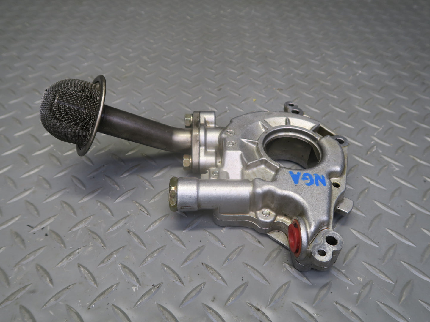 95-97 Nissan Gloria HY33 VQ30DET Turbo Engine Motor Oil Pump w Pickup Tube OEM