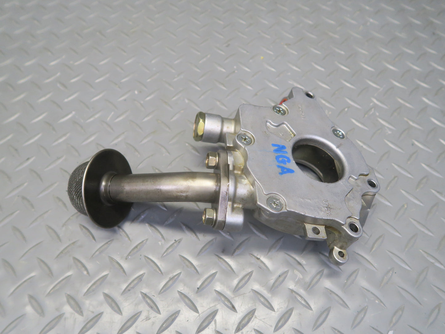 95-97 Nissan Gloria HY33 VQ30DET Turbo Engine Motor Oil Pump w Pickup Tube OEM