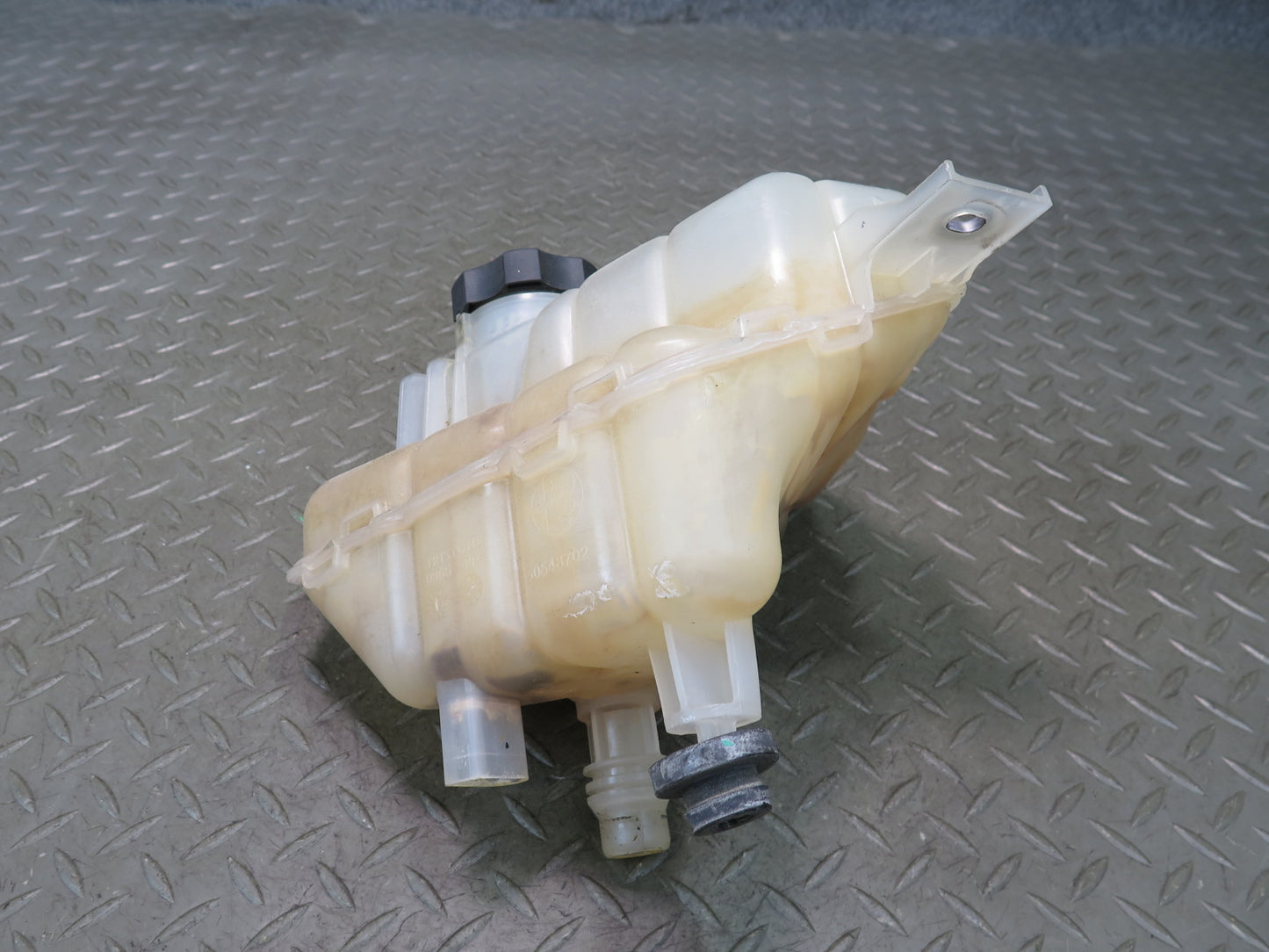 2017-2023 Alfa Romeo Stelvio Radiator Coolant Overflow Reservoir Tank Bottle