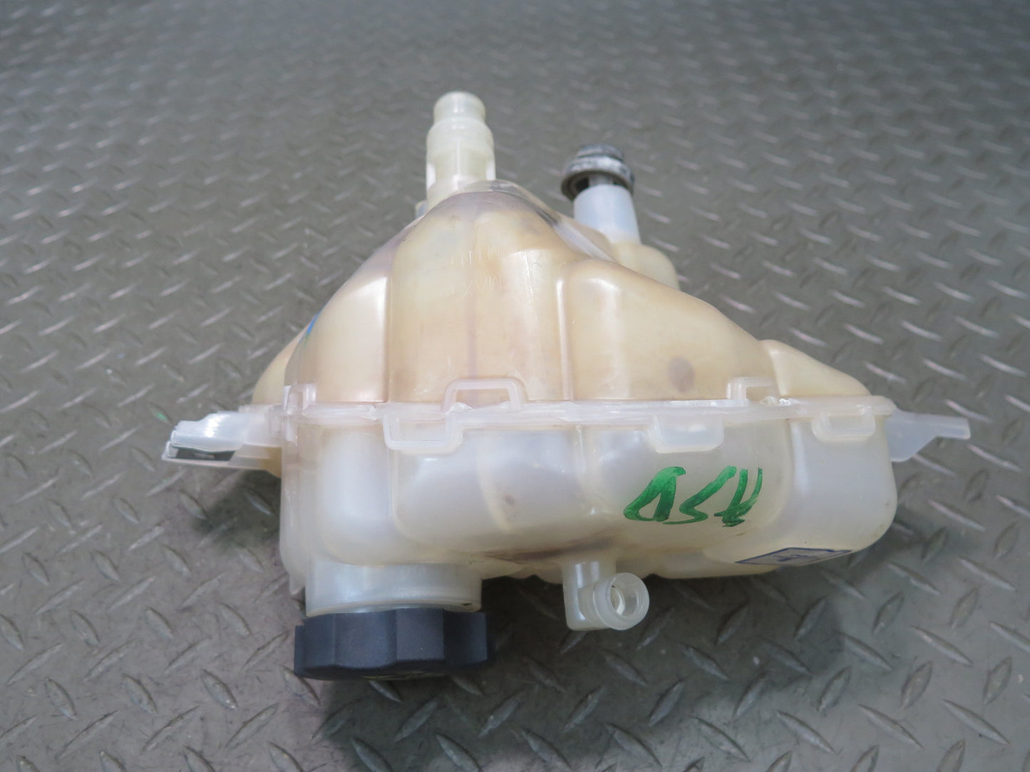 2017-2023 Alfa Romeo Stelvio Radiator Coolant Overflow Reservoir Tank Bottle