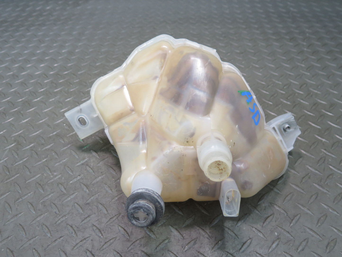 2017-2023 Alfa Romeo Stelvio Radiator Coolant Overflow Reservoir Tank Bottle
