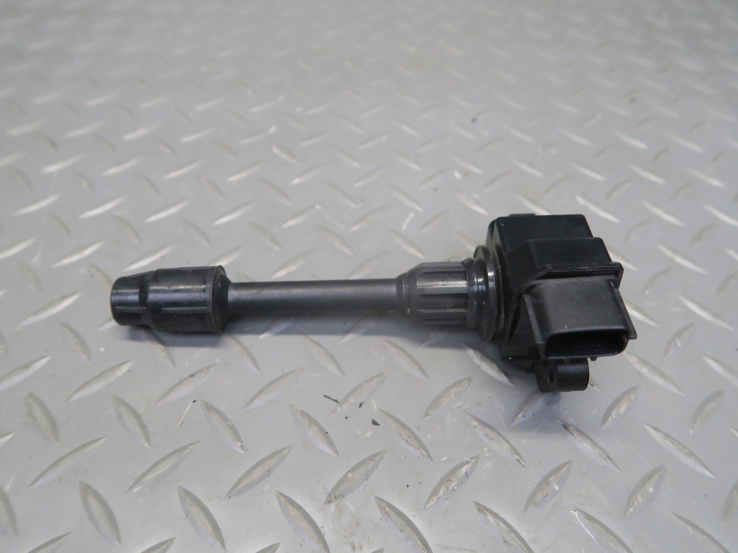 95-97 Nissan Gloria HY33 3.0L Set of 6 Engine Ignition Coil 60K Miles OEM