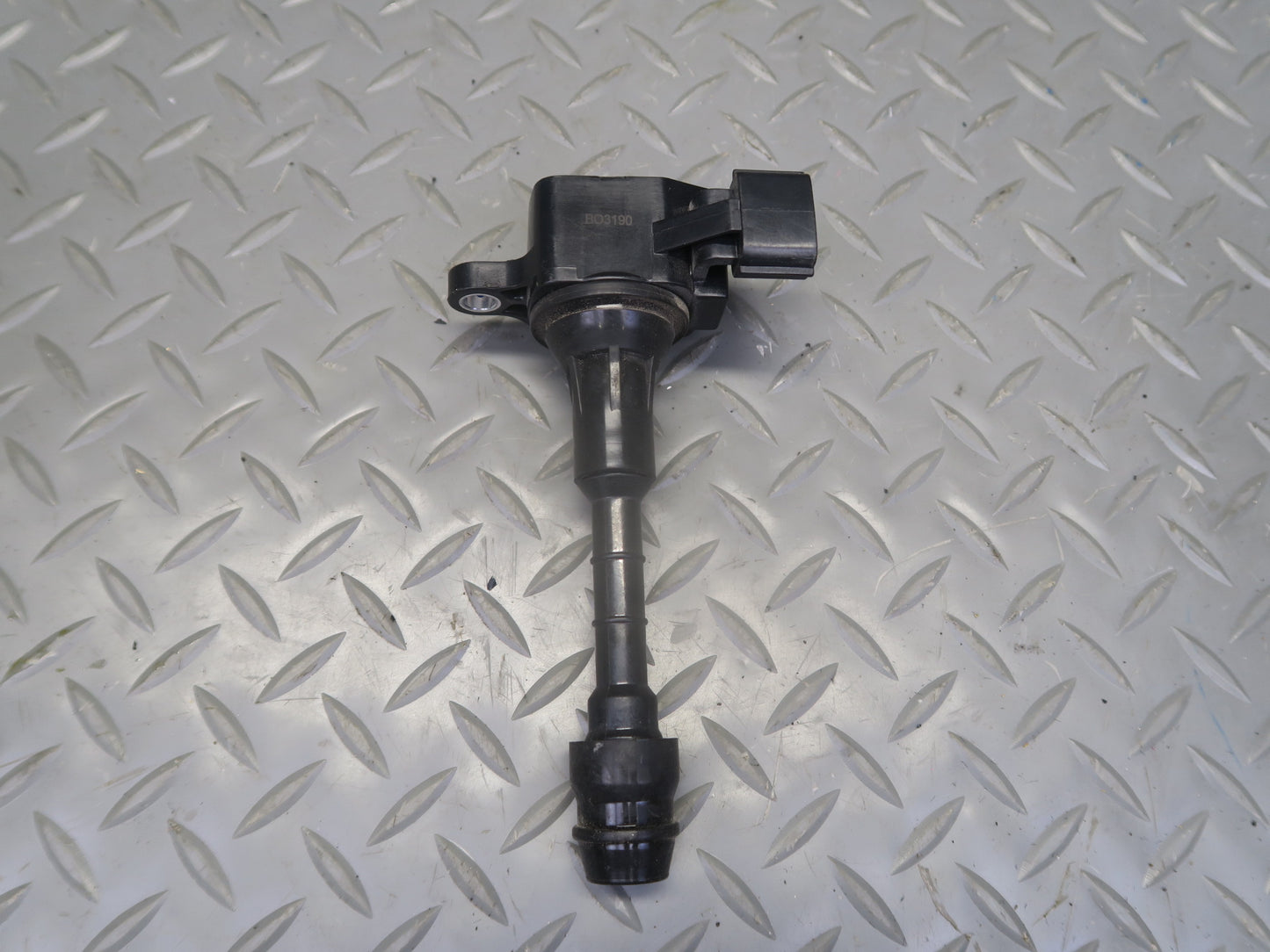 95-97 Nissan Gloria HY33 3.0L Set of 6 Engine Ignition Coil 60K Miles OEM