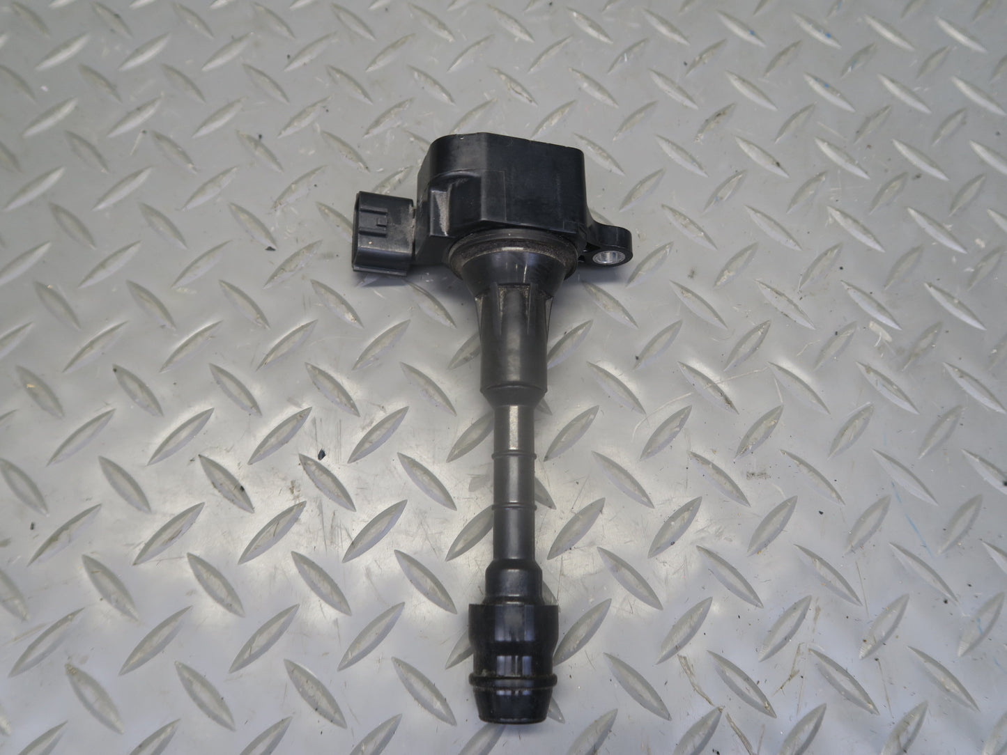 95-97 Nissan Gloria HY33 3.0L Set of 6 Engine Ignition Coil 60K Miles OEM