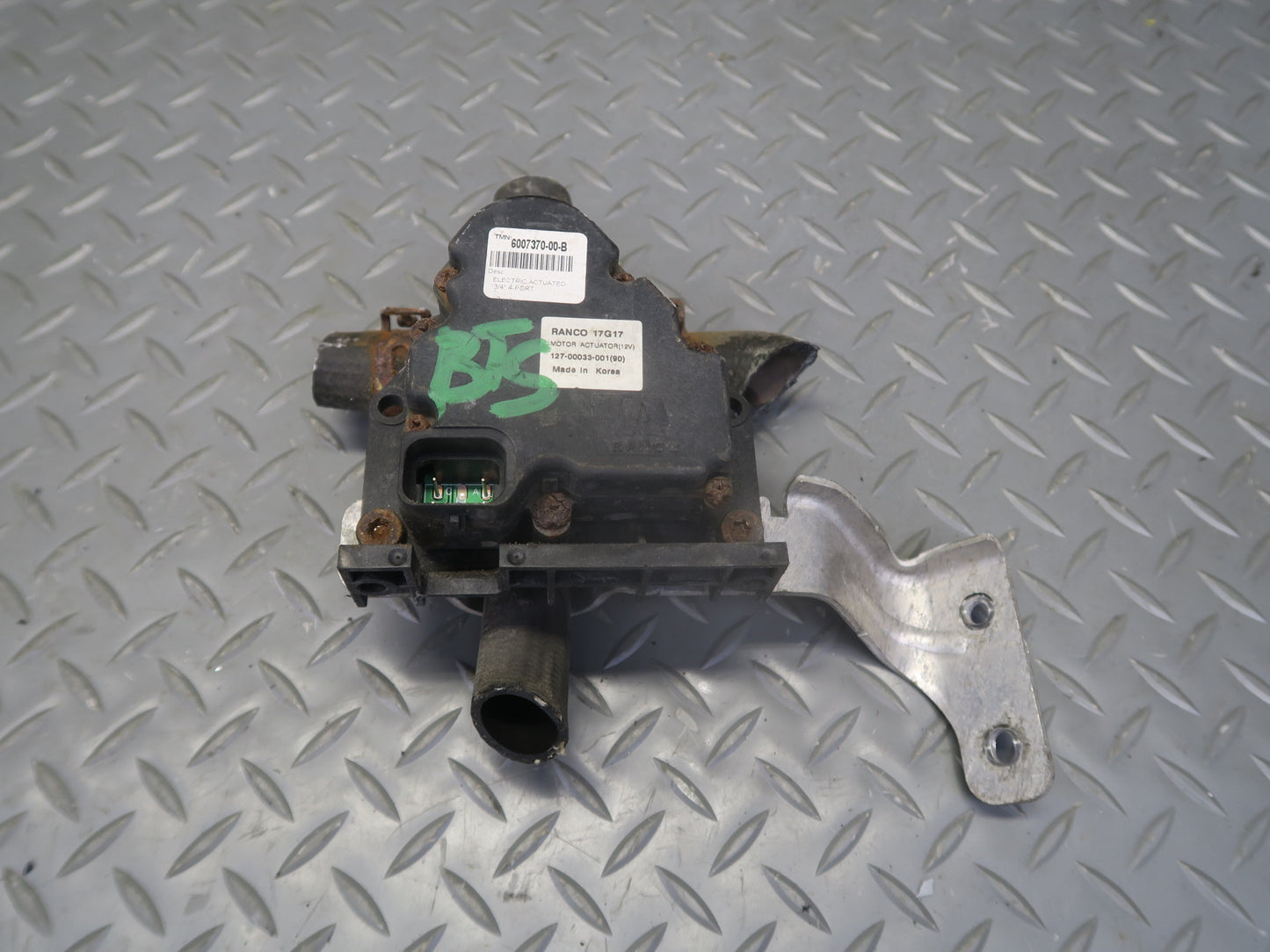 2016-2019 Tesla Model S 75D Coolant Water  Pump Cooling Valve Actuator 4-WAY