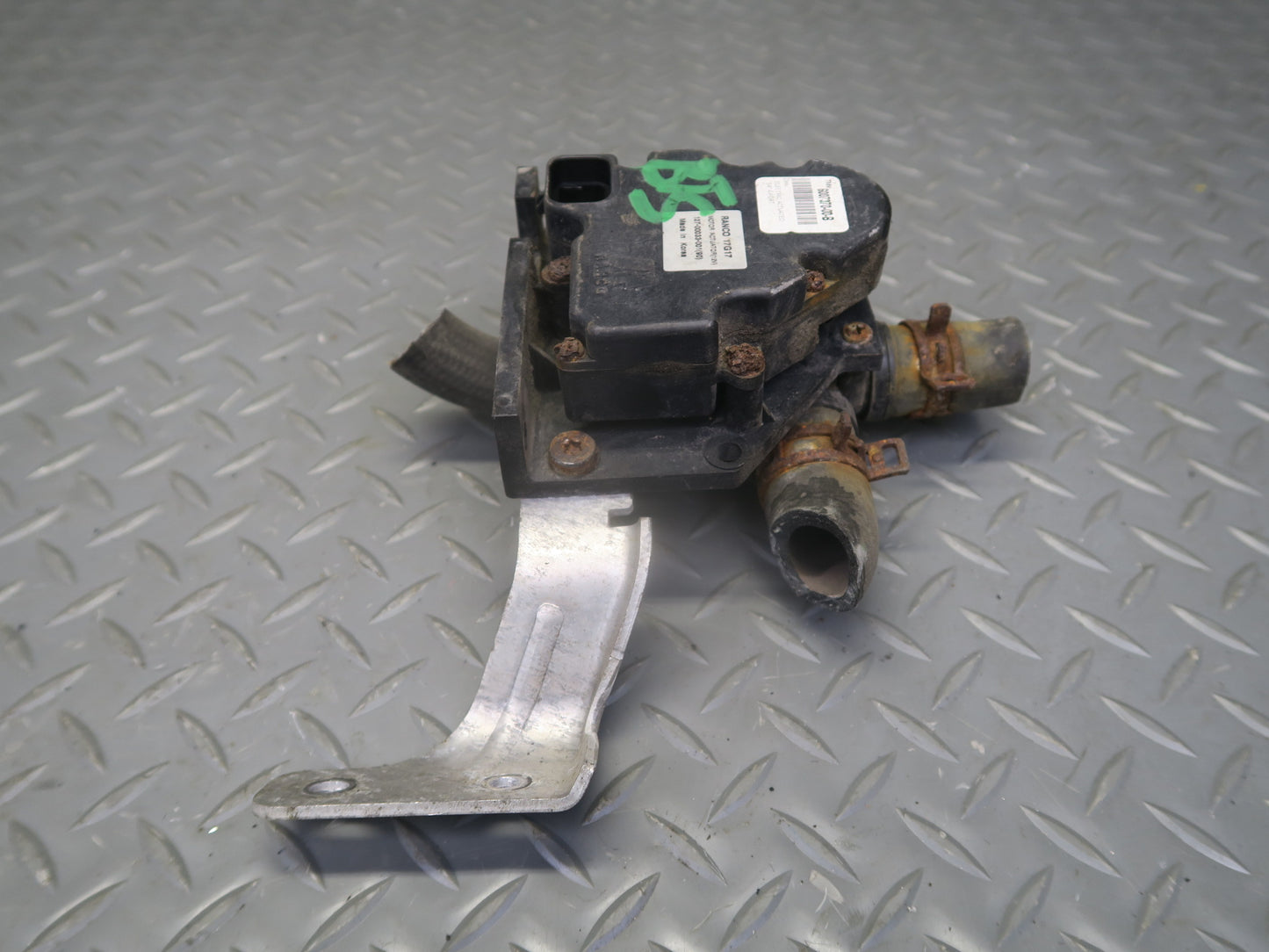 2016-2019 Tesla Model S 75D Coolant Water  Pump Cooling Valve Actuator 4-WAY
