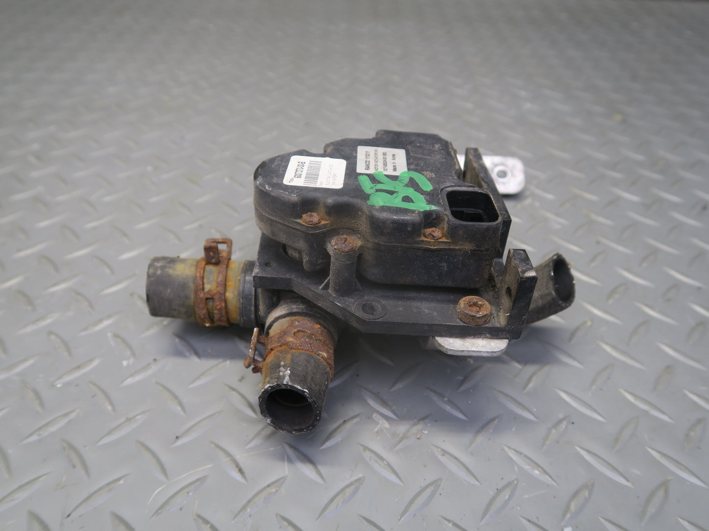 2016-2019 Tesla Model S 75D Coolant Water  Pump Cooling Valve Actuator 4-WAY