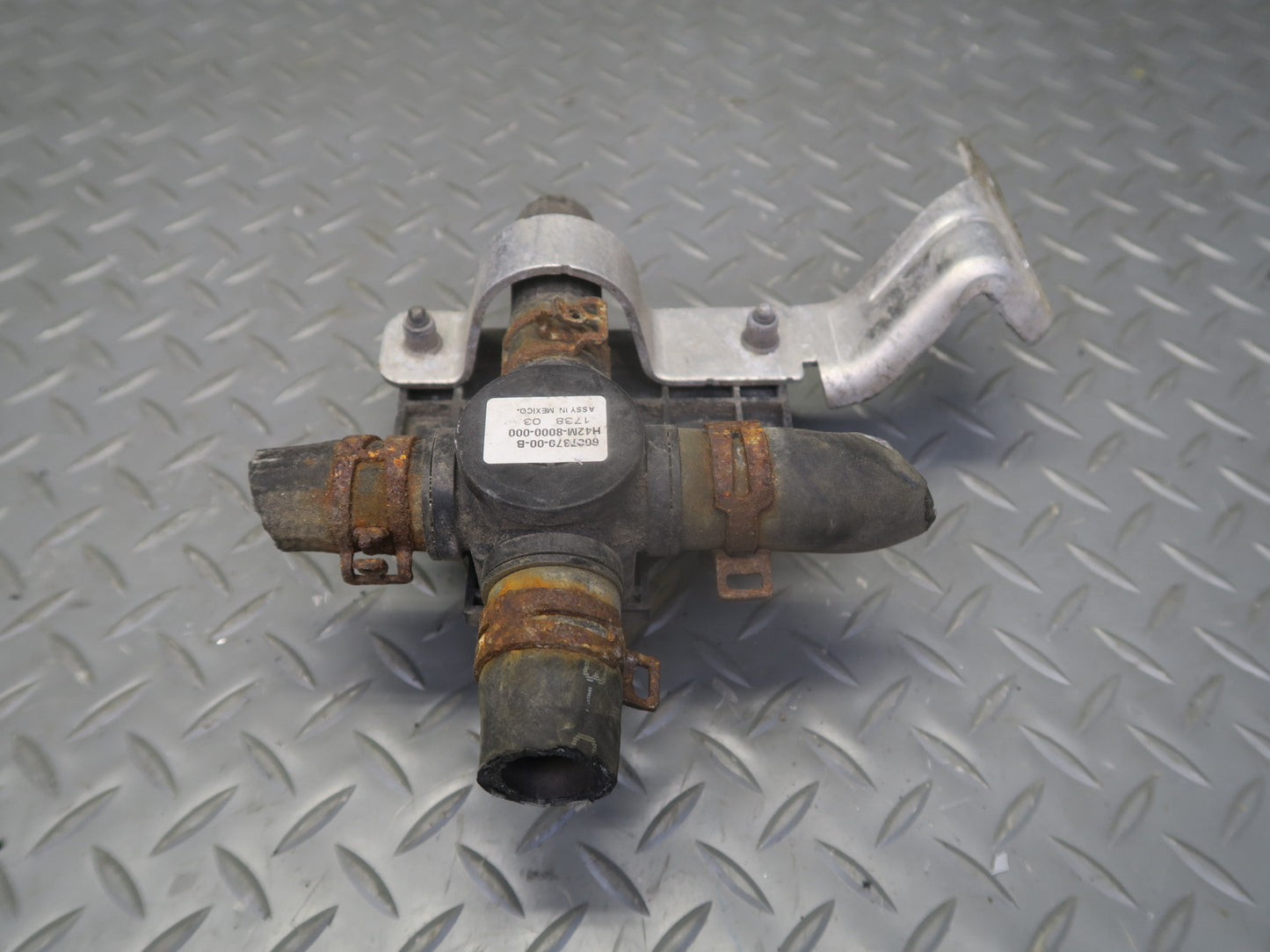 2016-2019 Tesla Model S 75D Coolant Water  Pump Cooling Valve Actuator 4-WAY
