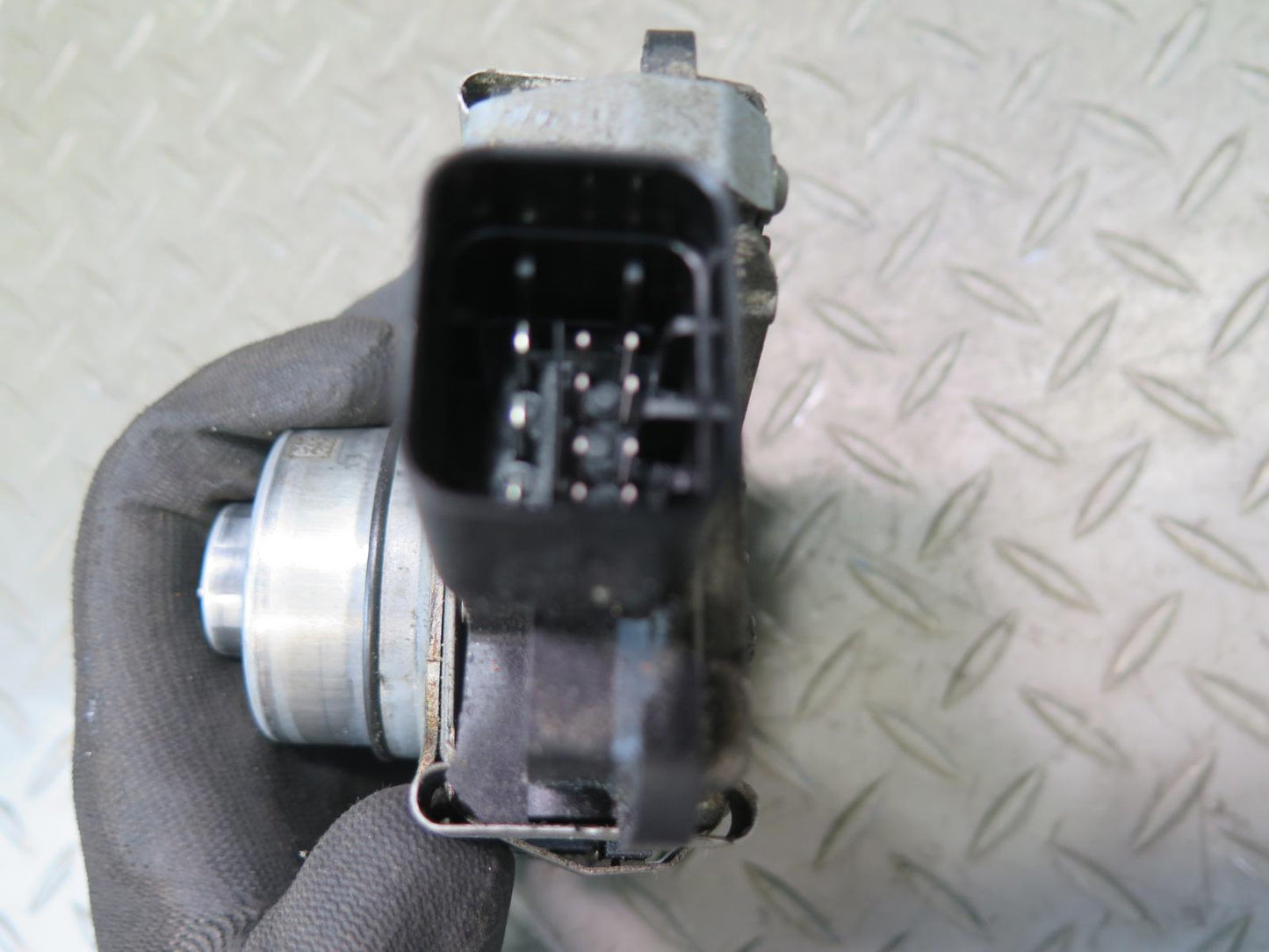 2017-2023 Alfa Romeo Stelvio AWD Transfer Case Control Module 00463374840
