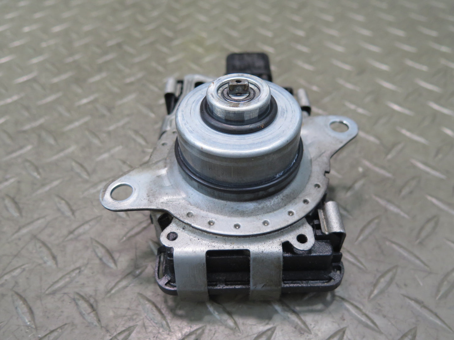 2017-2023 Alfa Romeo Stelvio AWD Transfer Case Control Module 00463374840