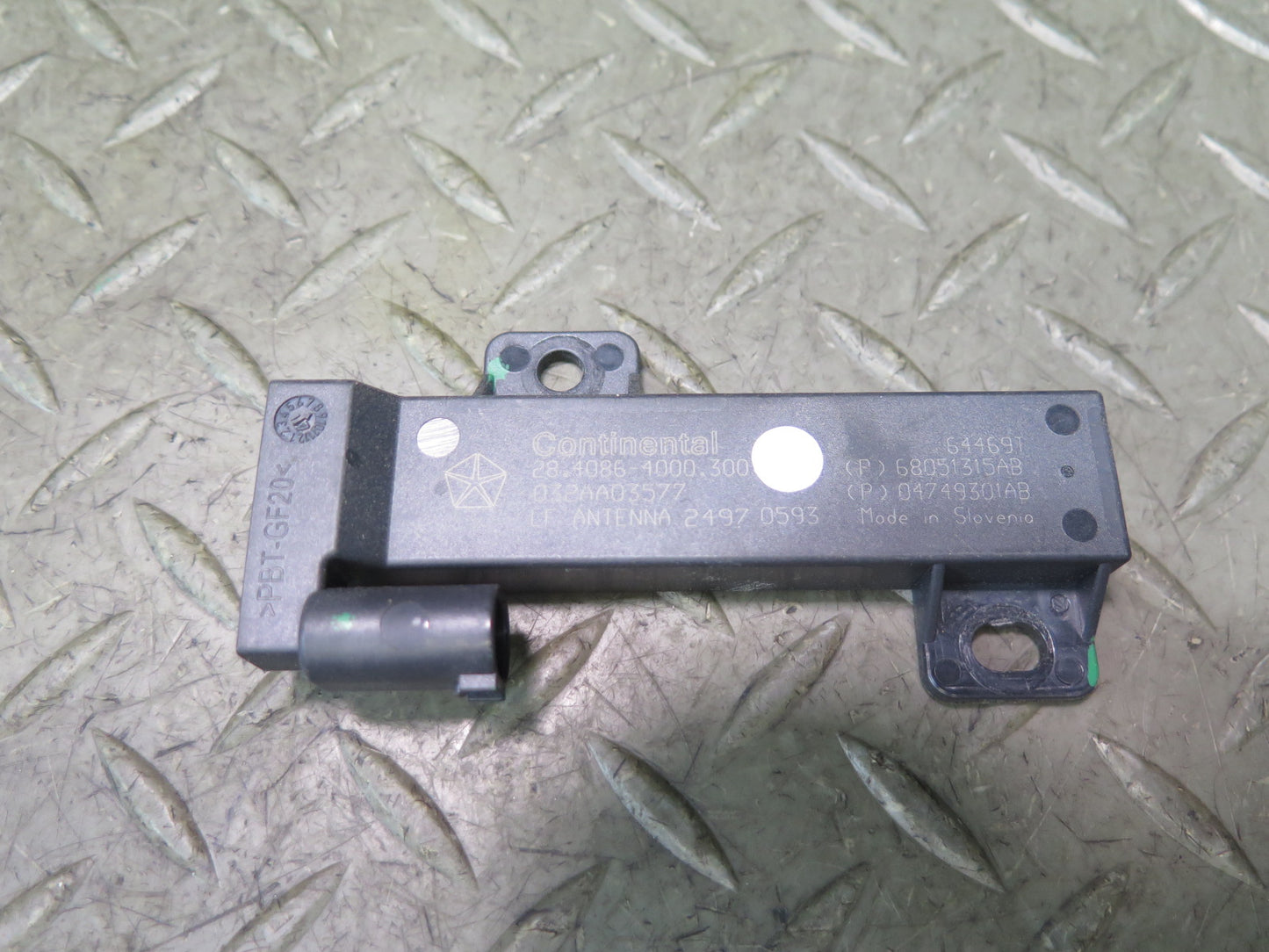2017-2023 Alfa Romeo Stelvio Keyless Entry Antenna Sensor Set of 4