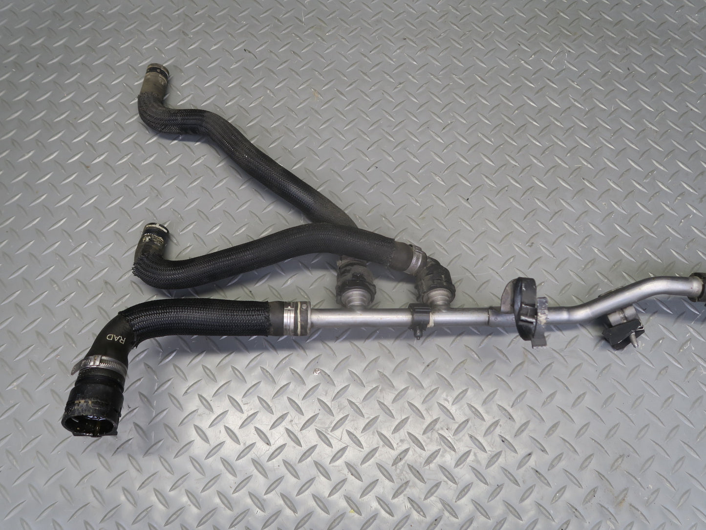2017-2023 Alfa Romeo Stelvio 2.0L Engine Turbocharger Coolant Hose Line Pipe