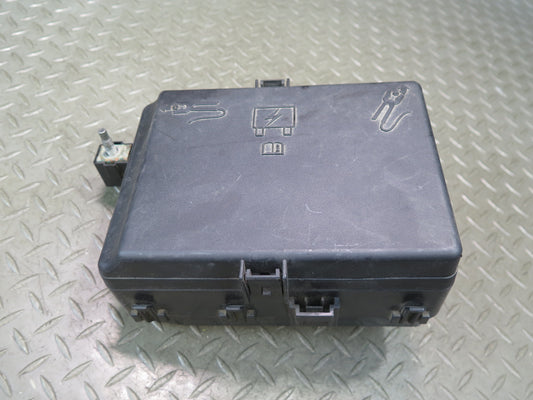 2017-2020 Maserati Levante M161 Engine Bay Fuse Relay Box 670035174