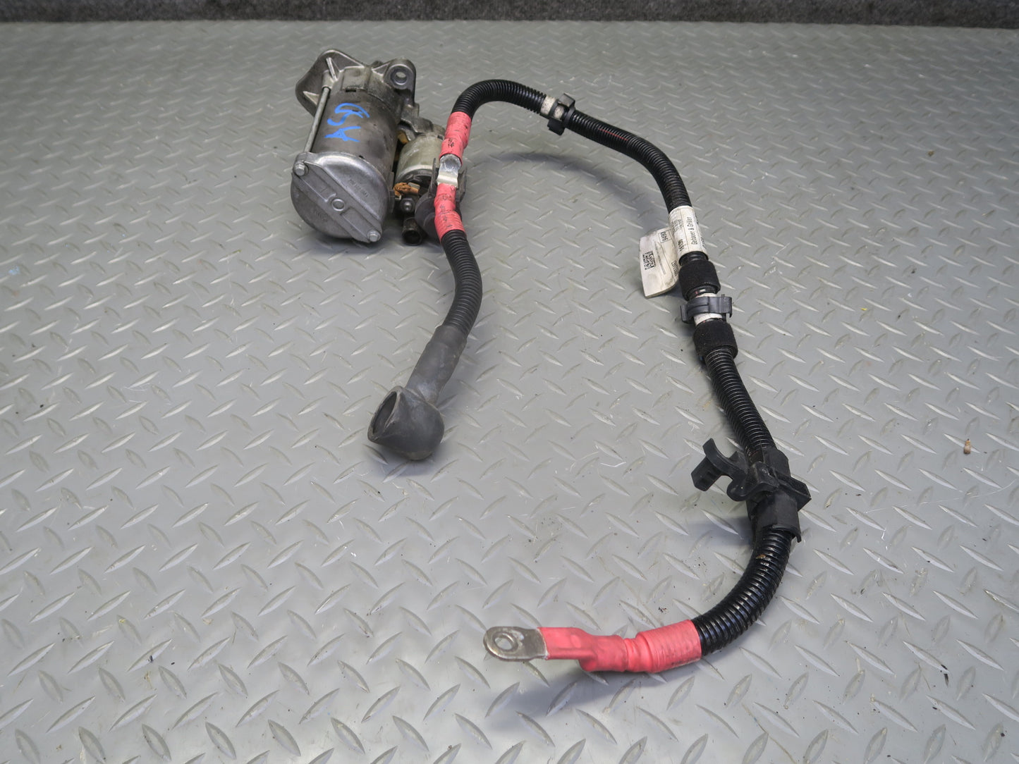 2017-2023 Alfa Romeo Stelvio 2.0L Engine Starter Motor W/ Positive Battery Cable