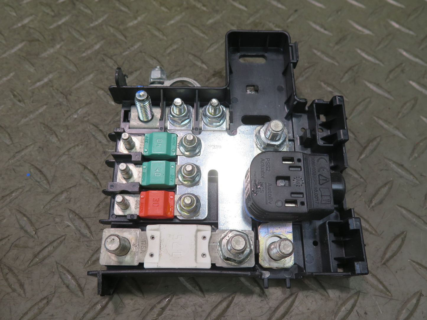 2017-2020 Maserati Levante M161 Battery Positive Terminal Junction Fuse Box