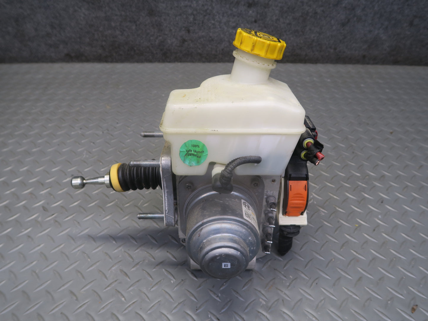 2017-2023 Alfa Romeo Stelvio AWD Anti Lock Brake ABS Pump Module W/ Reservoir