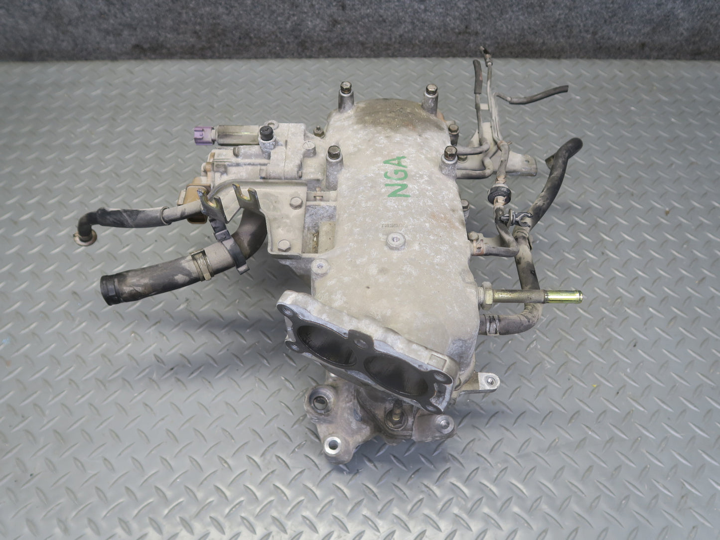 95-97 Nissan Gloria HY33 VQ30DET Turbo Engine Intake Manifold 60K Miles OEM