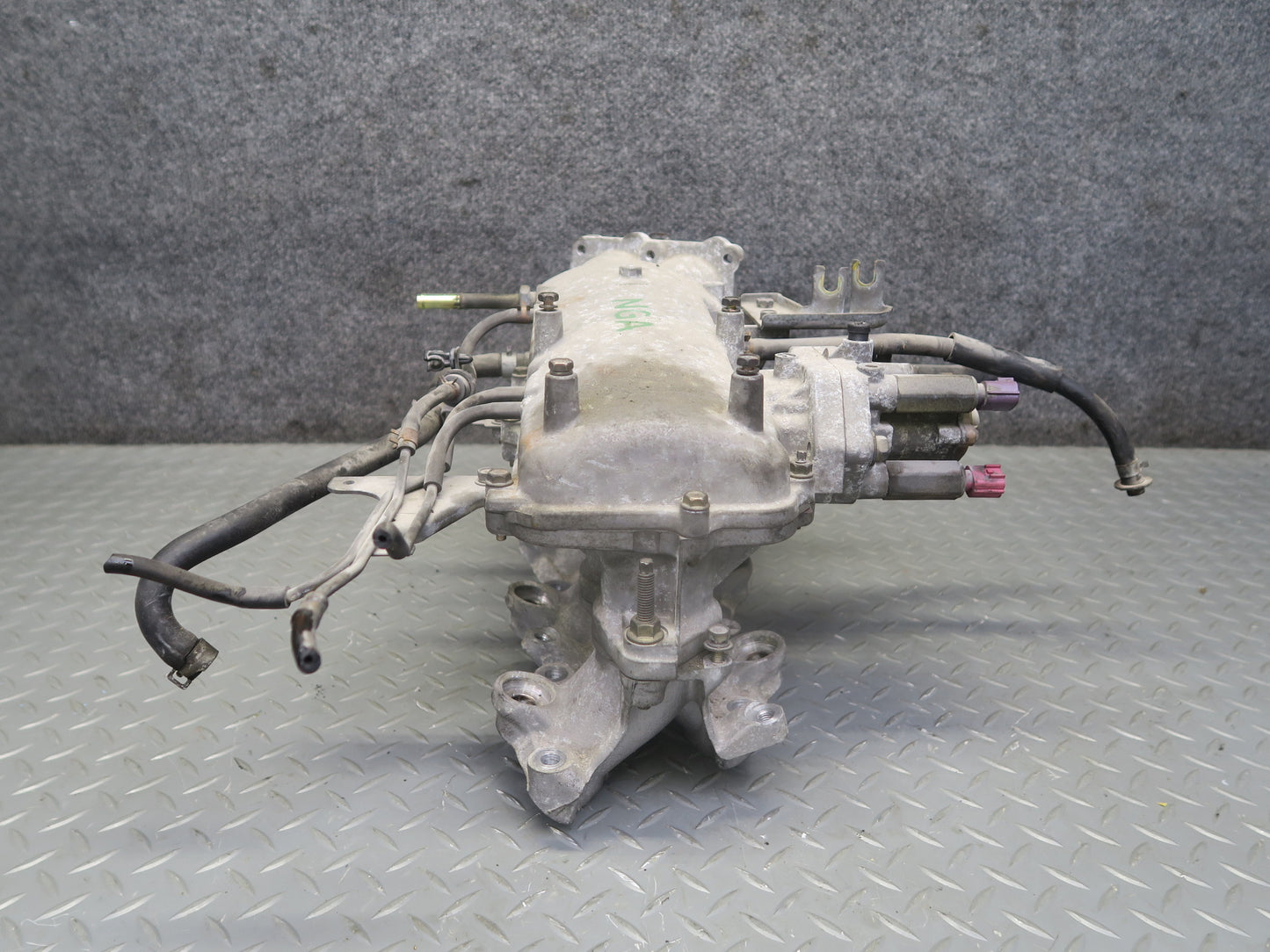 95-97 Nissan Gloria HY33 VQ30DET Turbo Engine Intake Manifold 60K Miles OEM