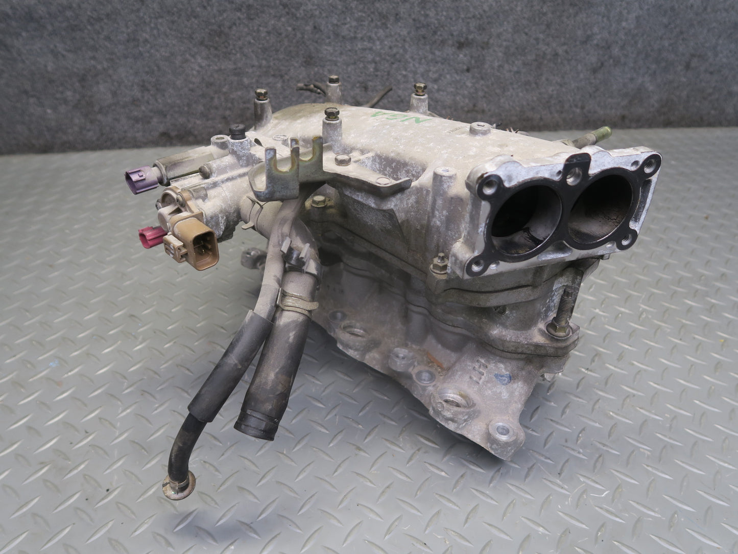 95-97 Nissan Gloria HY33 VQ30DET Turbo Engine Intake Manifold 60K Miles OEM