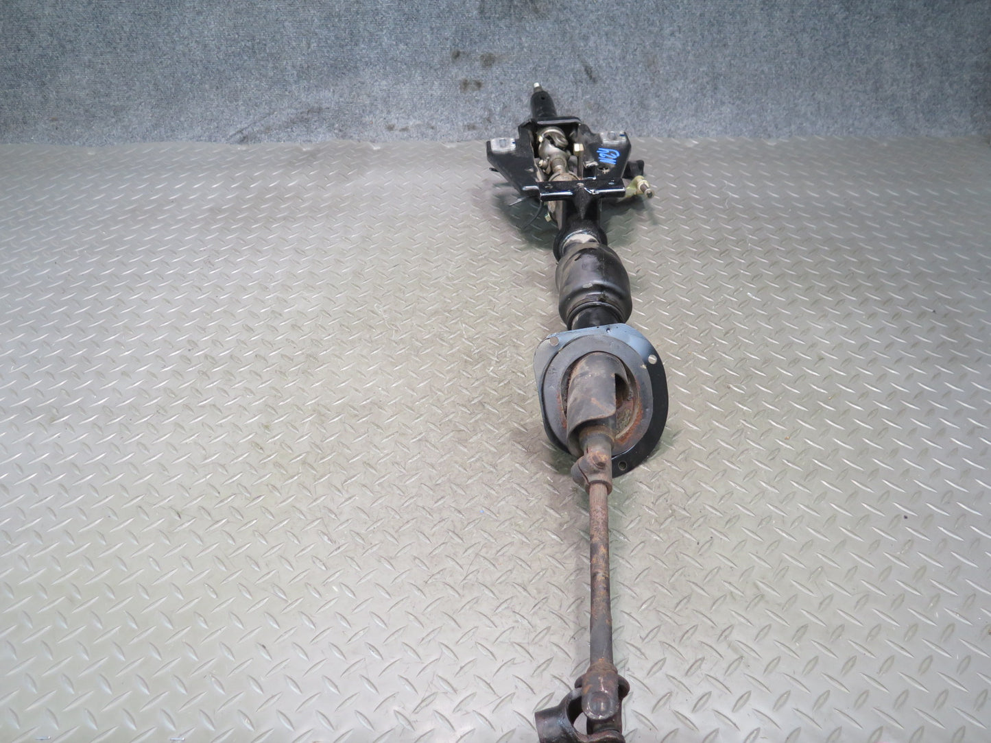 87-89 Nissan Z31 300ZX NON Turbo Steering Column w U Joint Shaft Assembly OEM