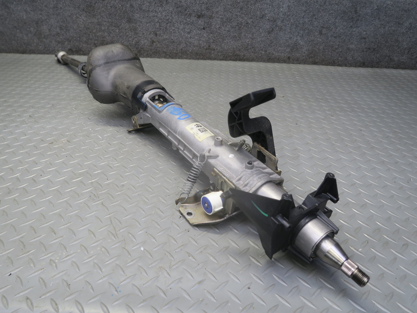 2017-2023 Alfa Romeo Stelvio Manual Adjustment Steering Column Assembly