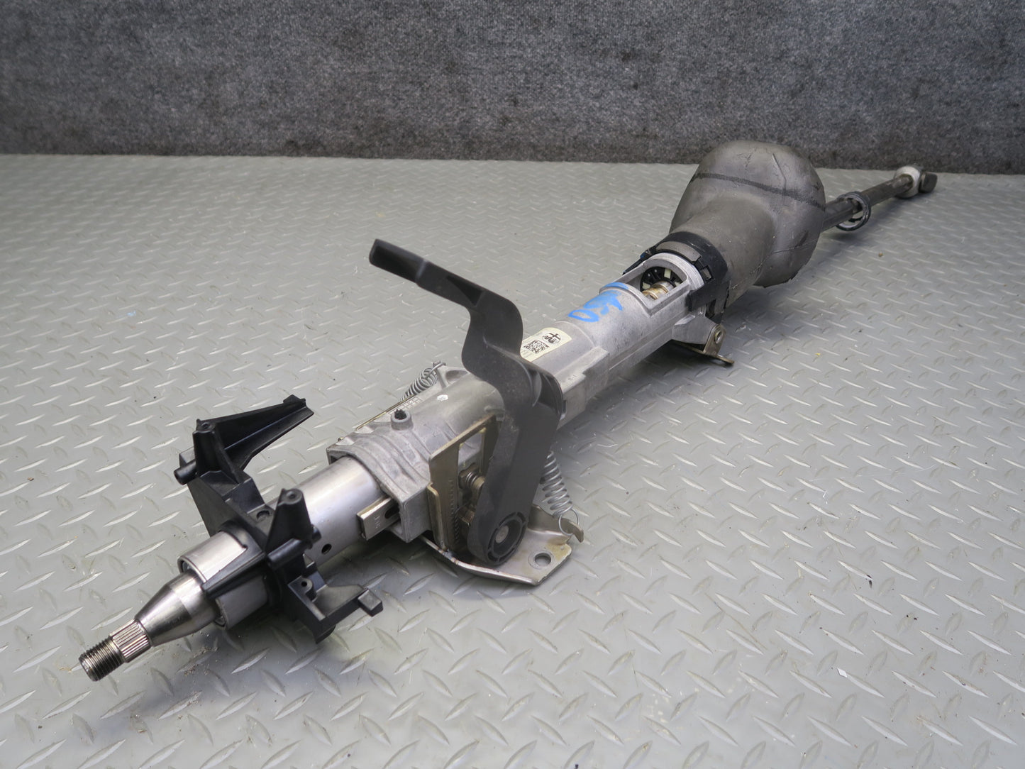 2017-2023 Alfa Romeo Stelvio Manual Adjustment Steering Column Assembly