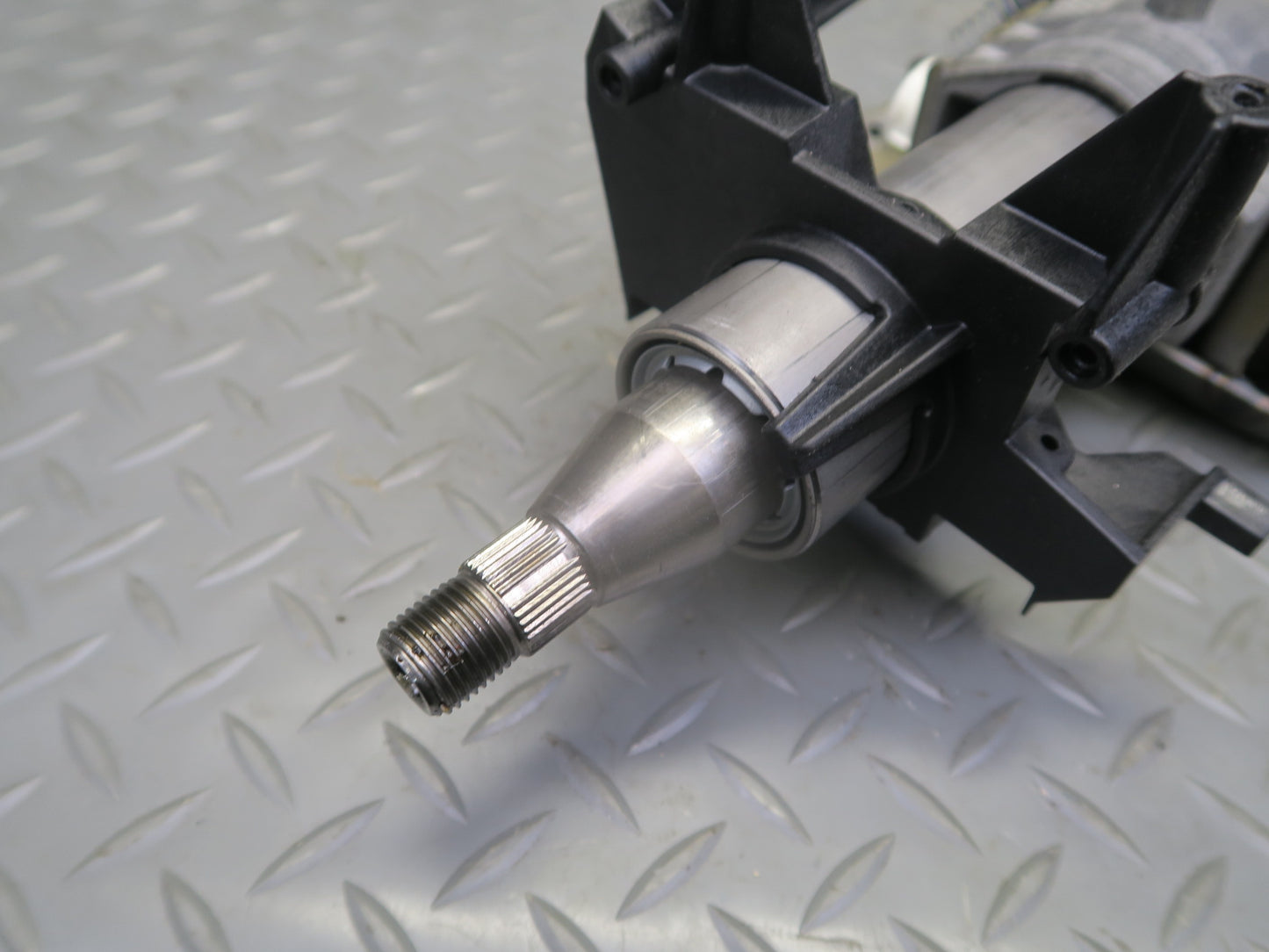 2017-2023 Alfa Romeo Stelvio Manual Adjustment Steering Column Assembly