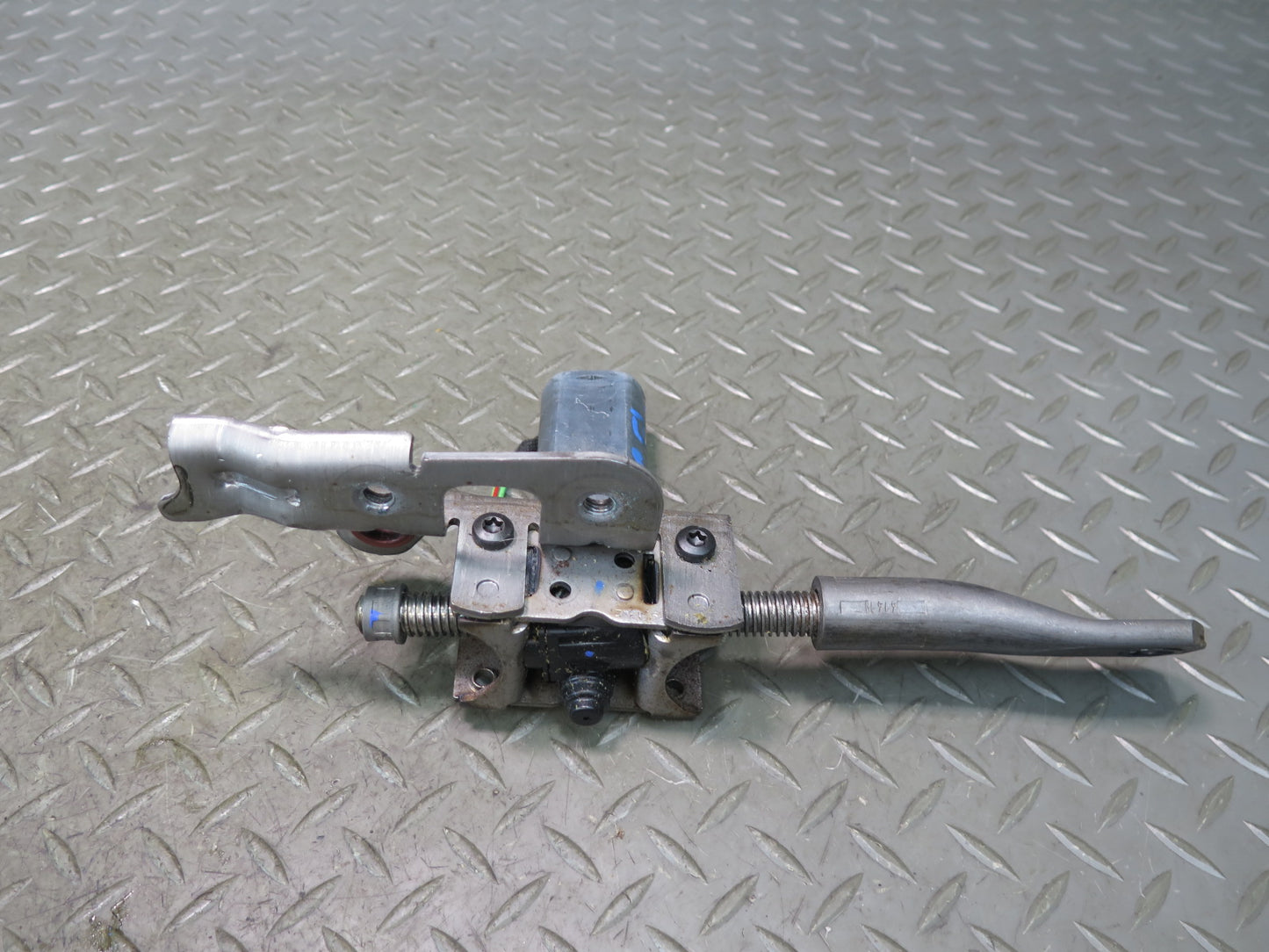 2011-2018 Porsche Cayenne 958 Front Left Seat Adjust Motor Set