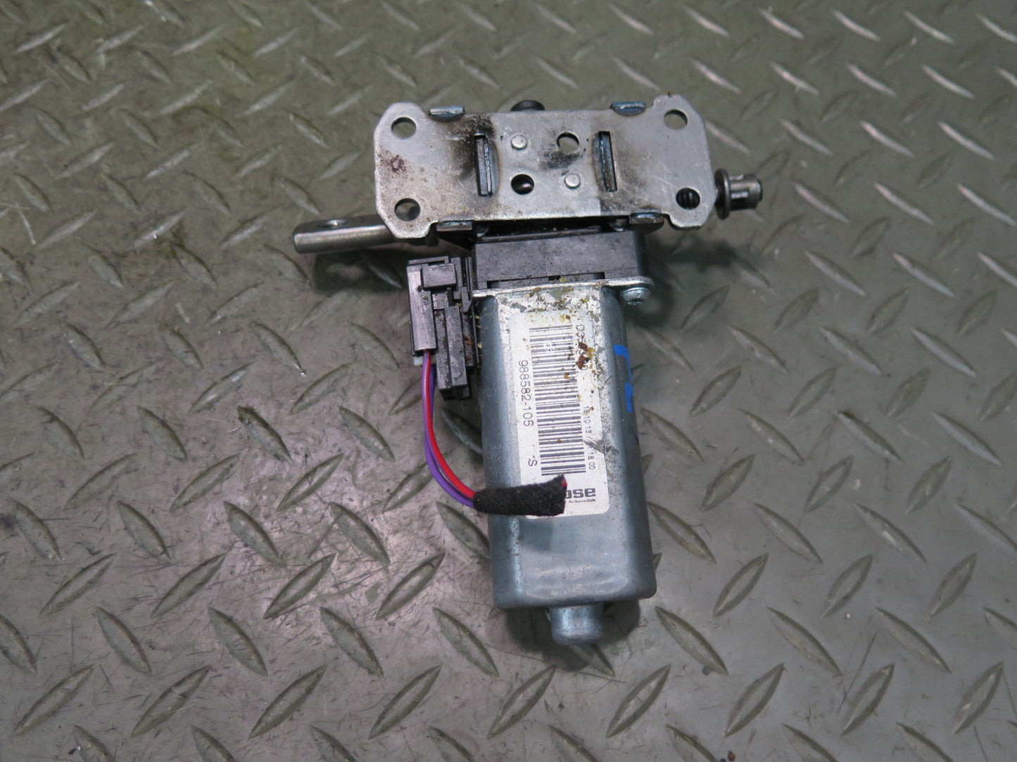 2011-2018 Porsche Cayenne 958 Front Left Seat Adjust Motor Set