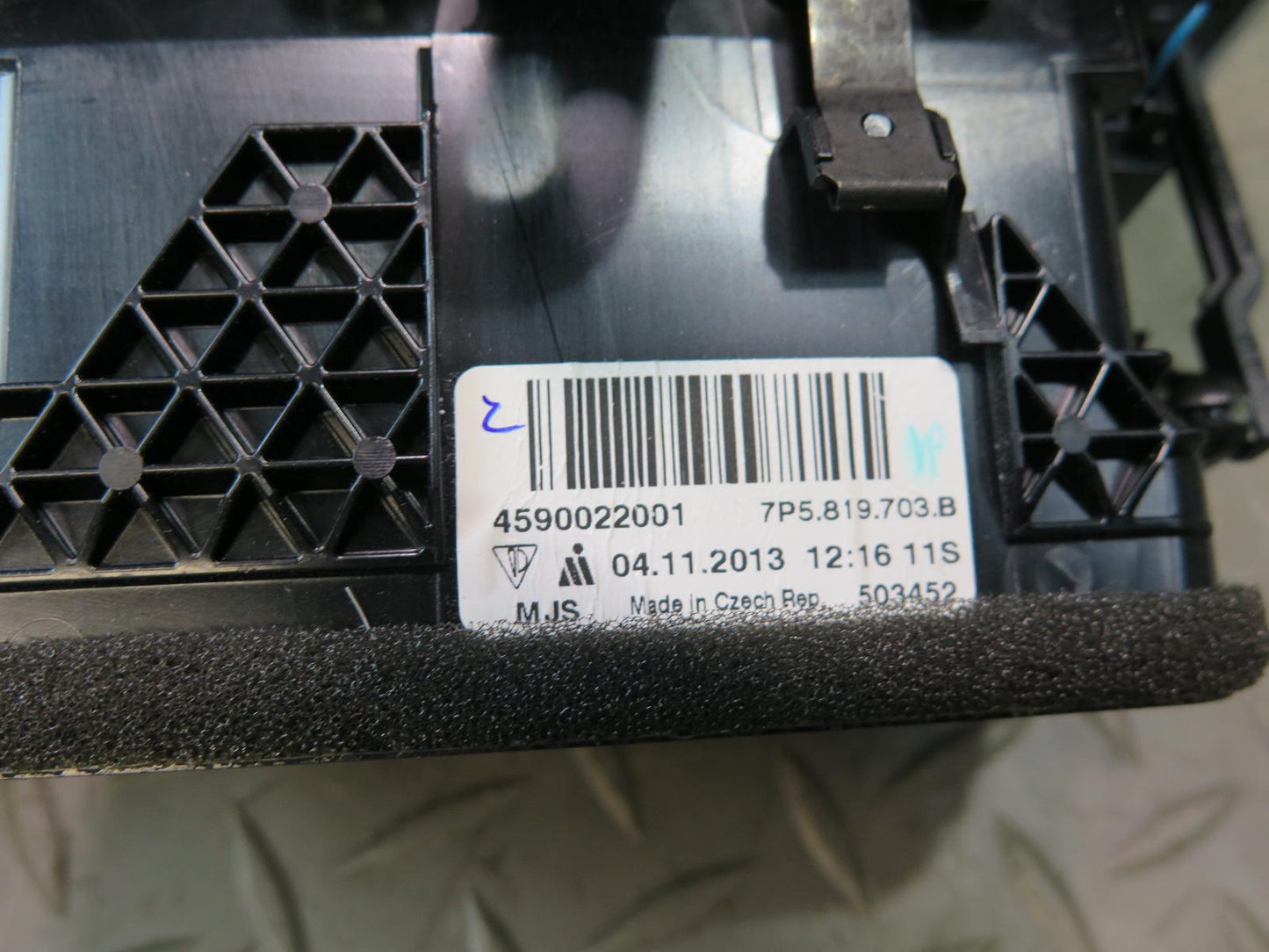 2011-2018 Porsche Cayenne 958 Dash Front Left A/C Air Vent Grille 7P5819703B