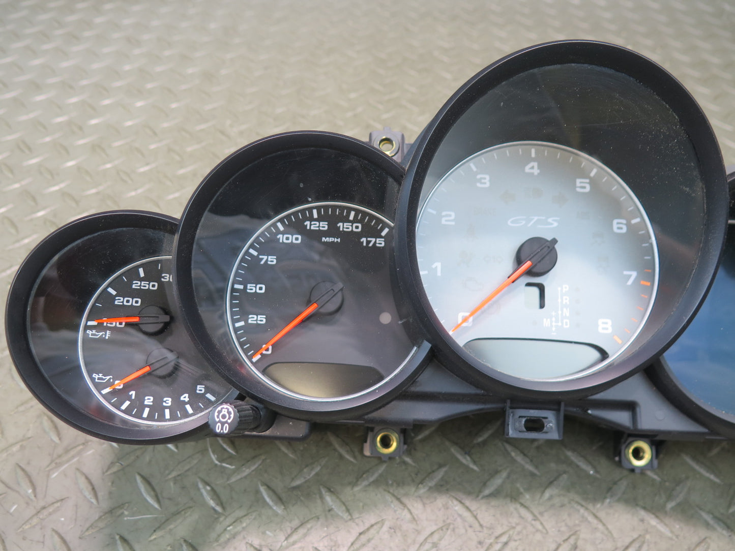 2014 Porsche Cayenne 958 GTS Instrument Cluster Gauge Speedometer 7P5920901BE