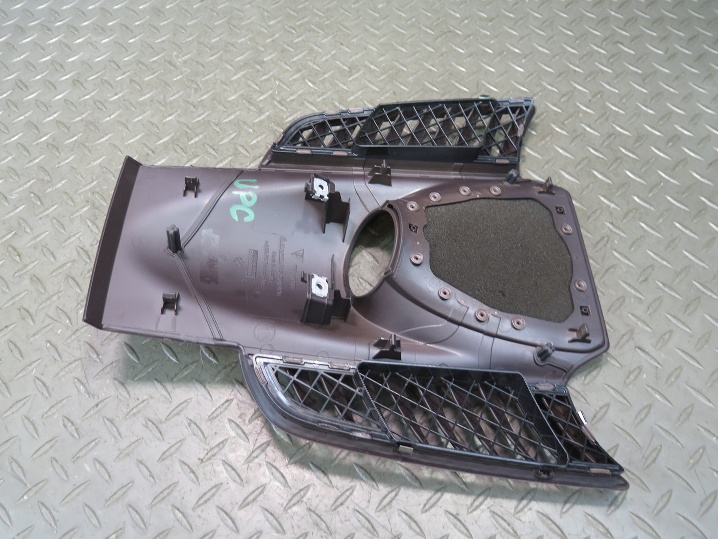 2011-2018 Porsche Cayenne 958 Dash Front Center Speaker Grille Trim Cover Panel