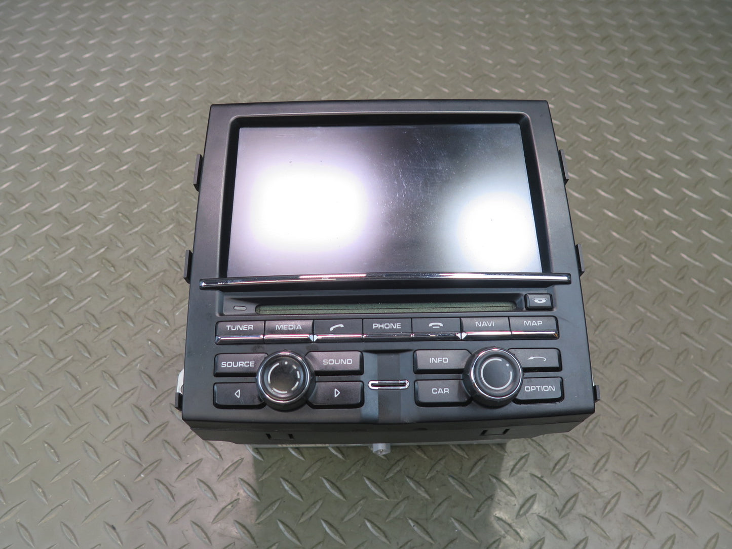 2011-2016 Porsche Cayenne 958 CD Radio Receiver Navi Display Screen Monitor