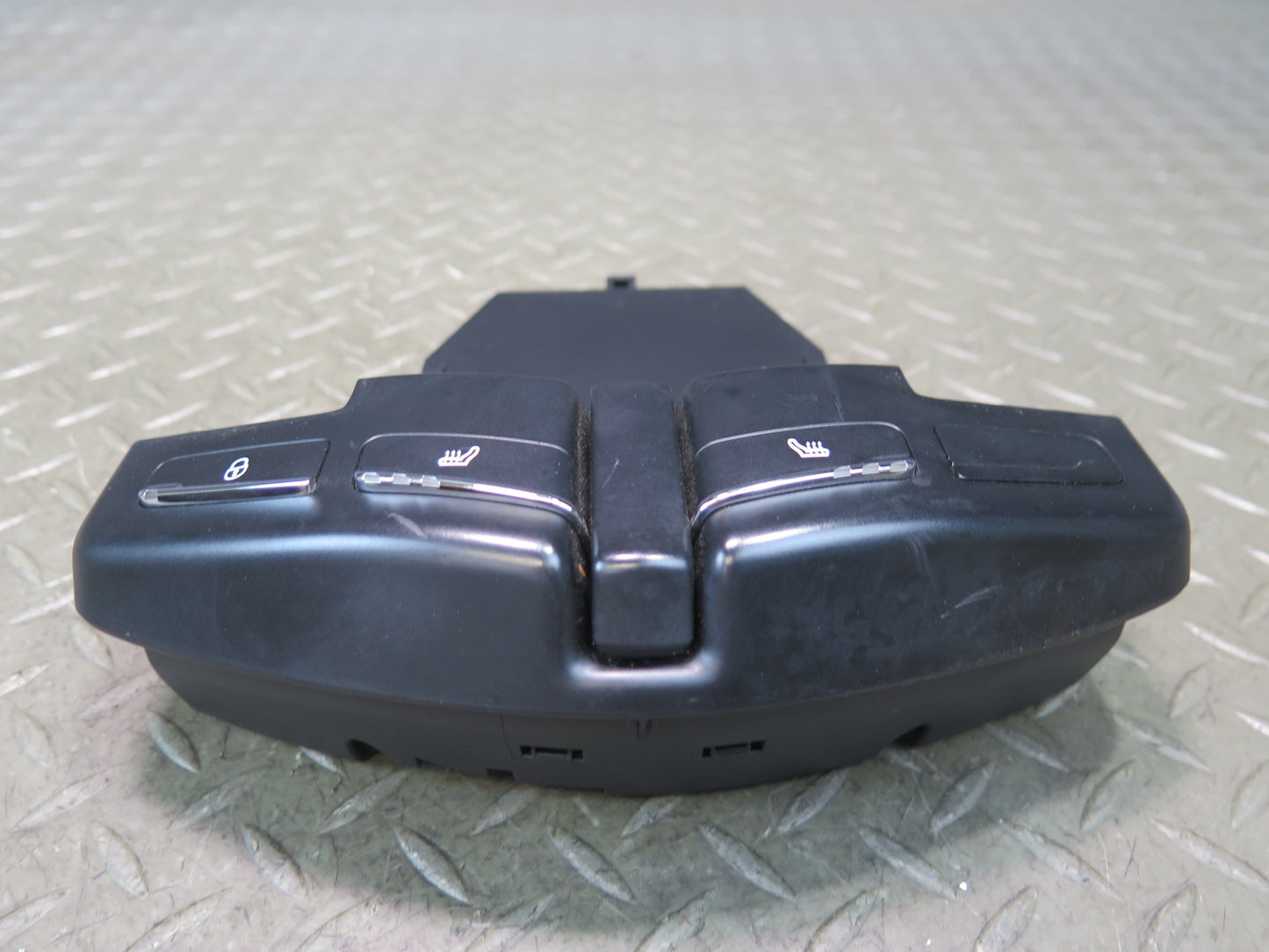 2011-2018 Porsche Cayenne 958 Rear Seat Heat Lock Switch Control Unit Panel