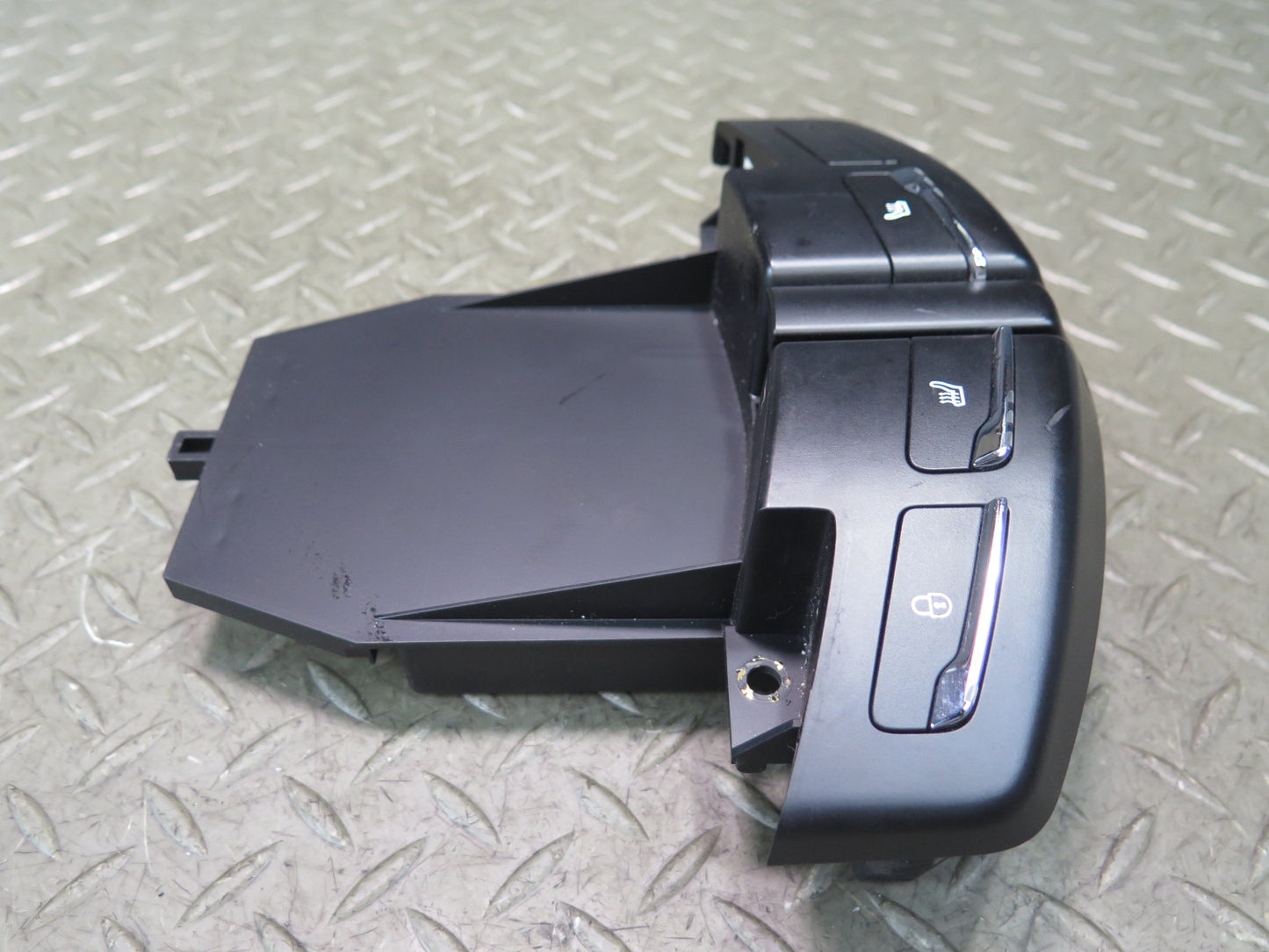 2011-2018 Porsche Cayenne 958 Rear Seat Heat Lock Switch Control Unit Panel