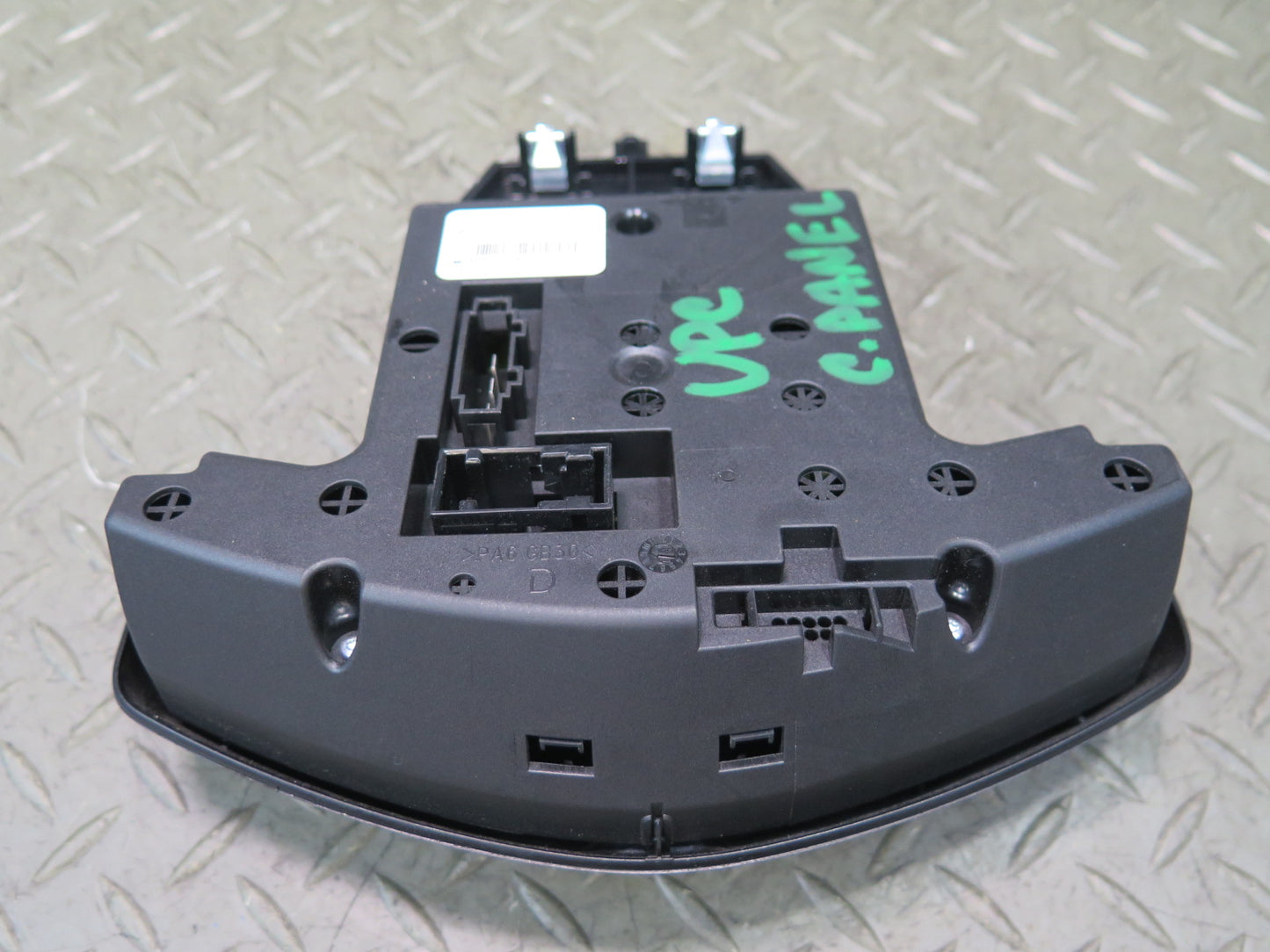 2011-2018 Porsche Cayenne 958 Rear Seat Heat Lock Switch Control Unit Panel