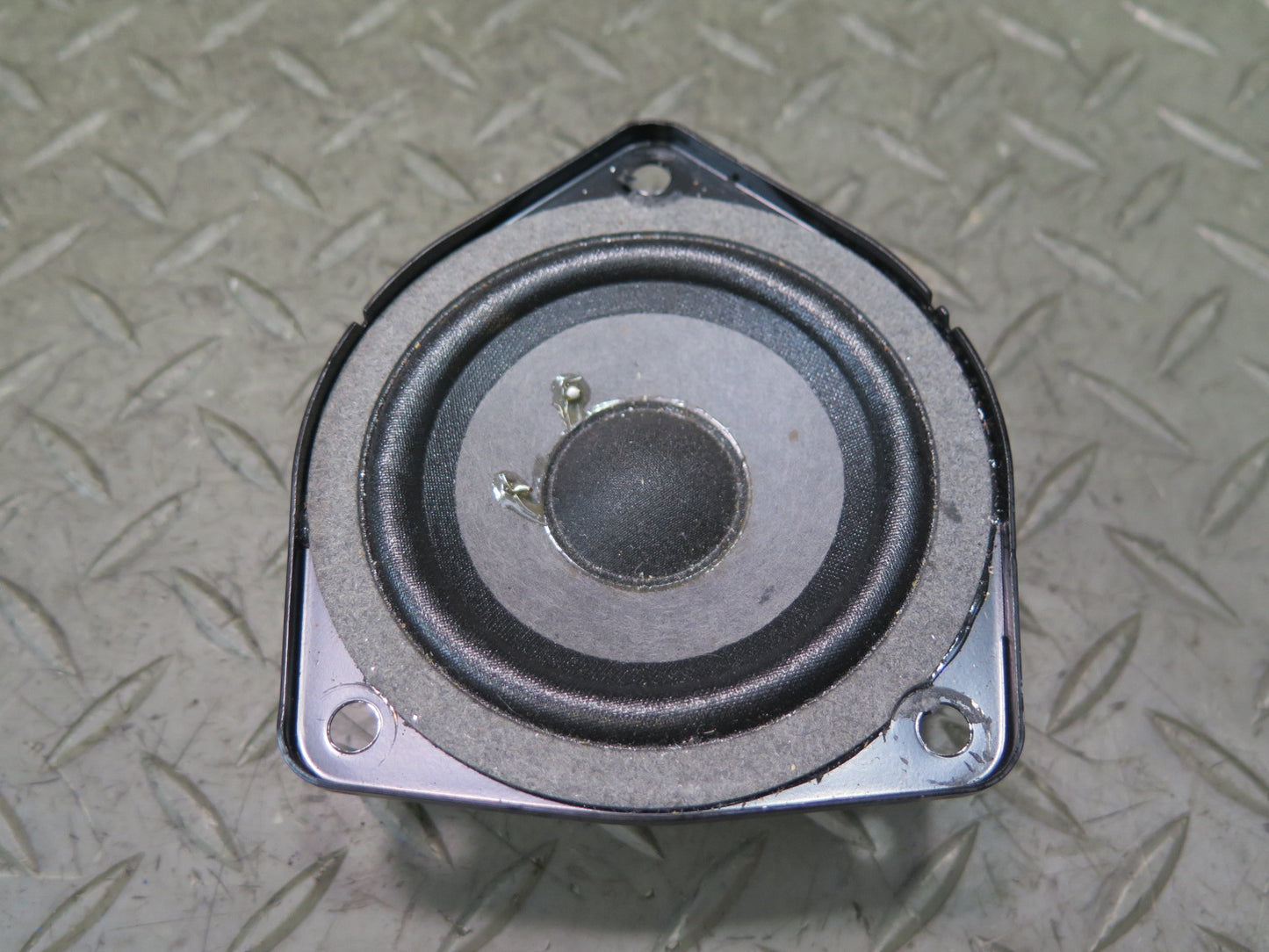 2011-2018 Porsche Cayenne 958 Dash Instrument Panel Center Speaker 7PP035828D