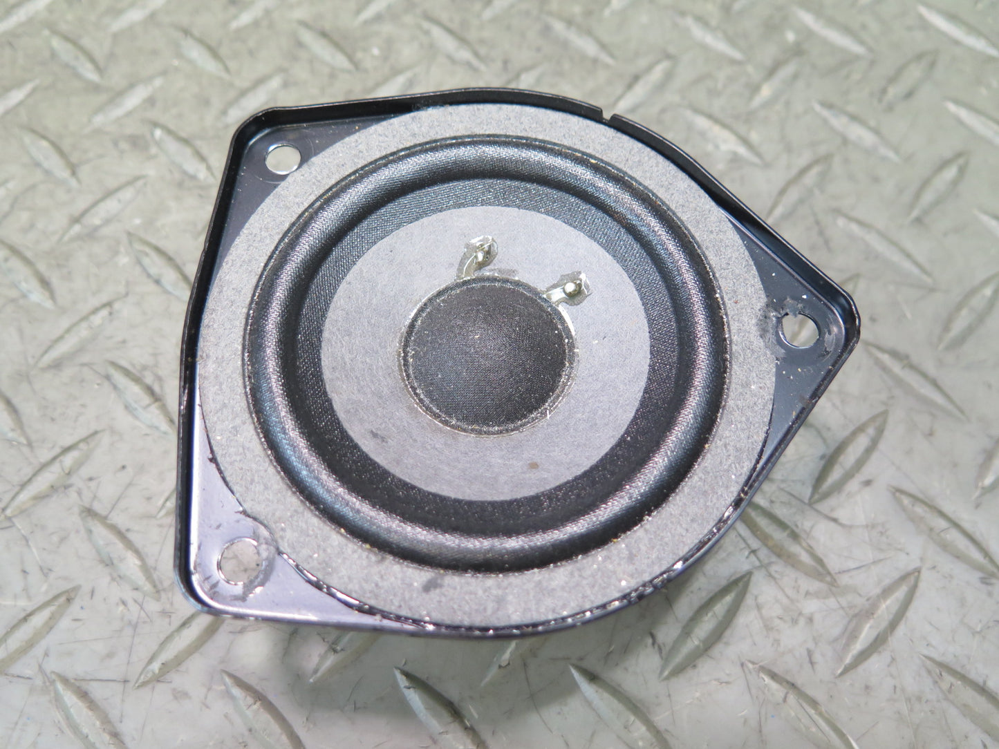 2011-2018 Porsche Cayenne 958 Dash Instrument Panel Center Speaker 7PP035828D