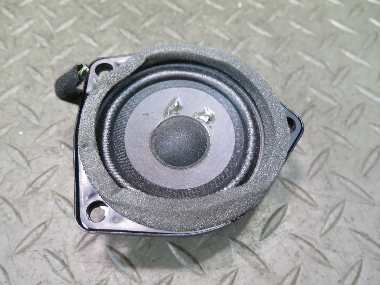 2011-2018 Porsche Cayenne 958 Rear Left & Right Pillar Audio Speaker Bose Set