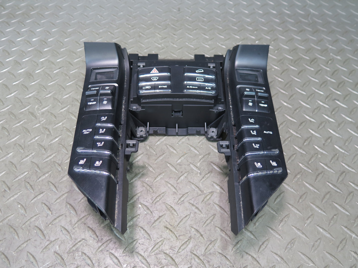 2011-2014 Porsche Cayenne 958 Front A/C Climate Control Temp Switch Unit