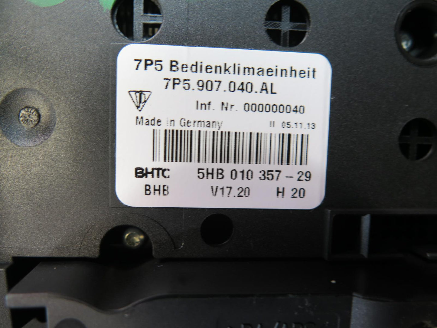 2011-2014 Porsche Cayenne 958 Front A/C Climate Control Temp Switch Unit