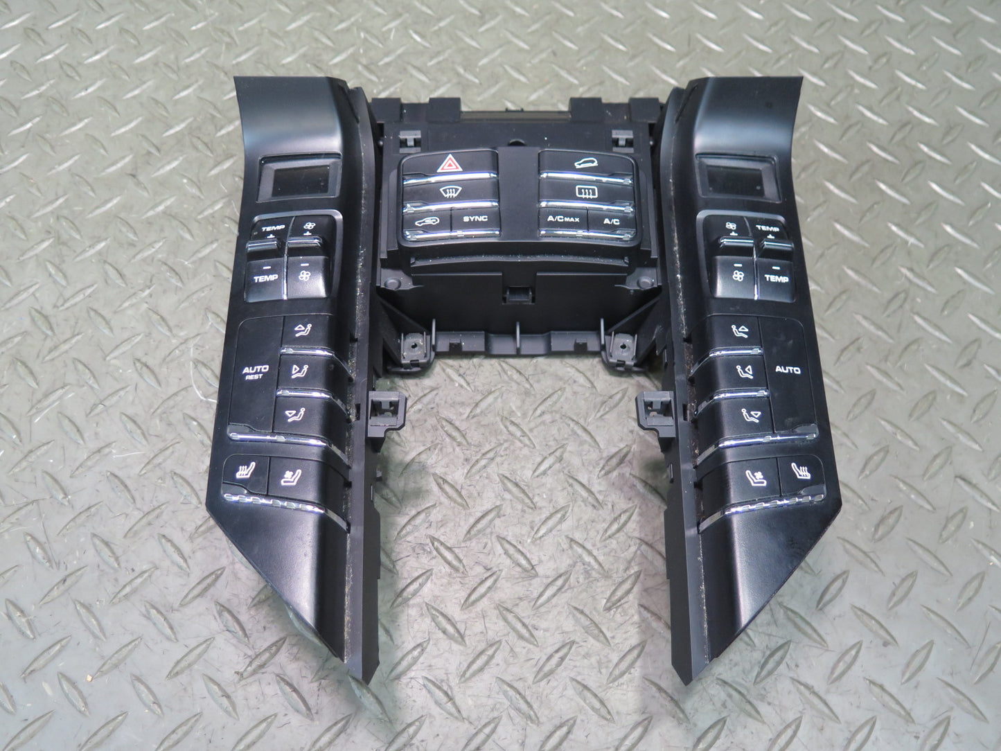 2011-2014 Porsche Cayenne 958 Front A/C Climate Control Temp Switch Unit