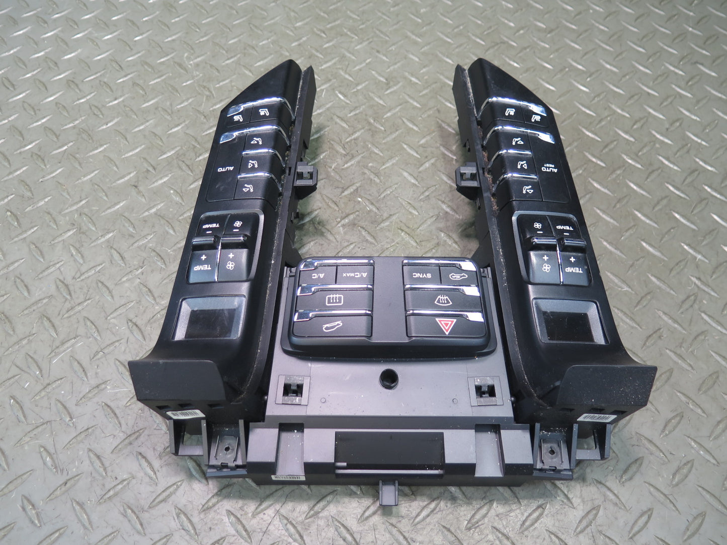 2011-2014 Porsche Cayenne 958 Front A/C Climate Control Temp Switch Unit