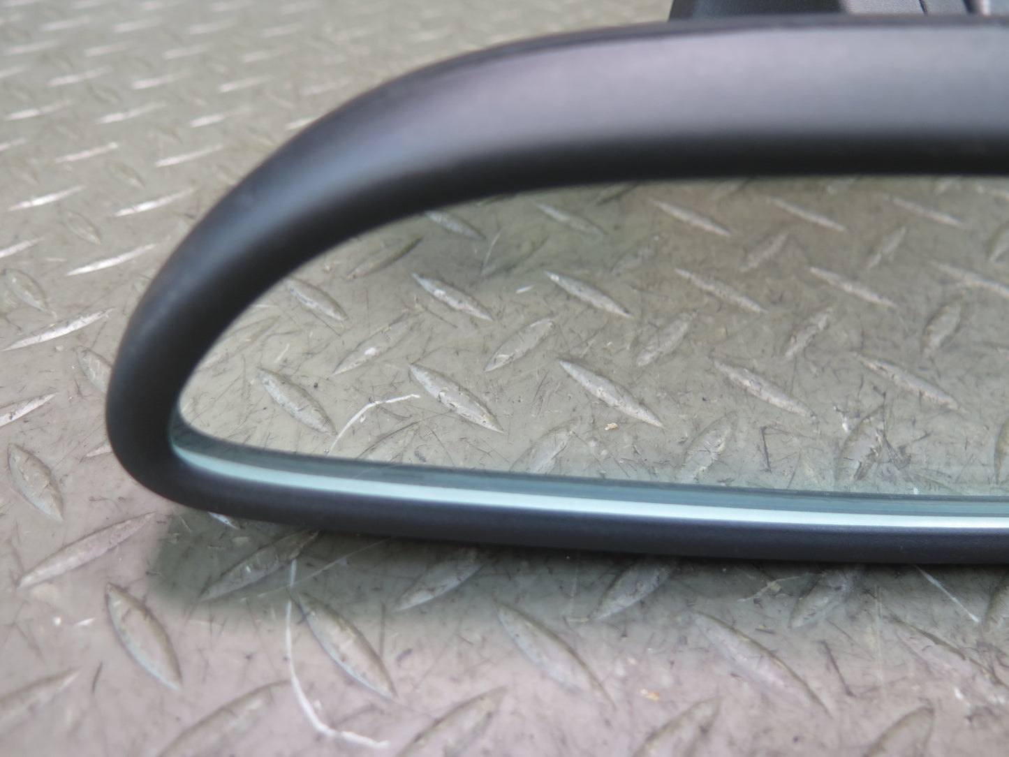 2011-2018 Porsche Cayenne 958 Manual Dimming Interior Rear View Mirror