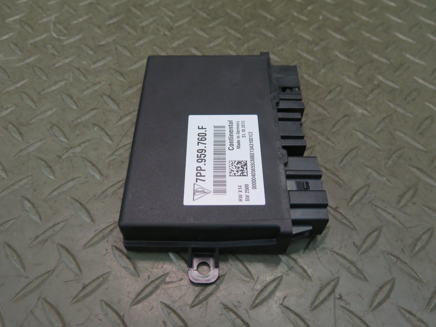 2011-2018 Porsche Cayenne 958 Front Left or Right Seat Control Module 7PP959760F